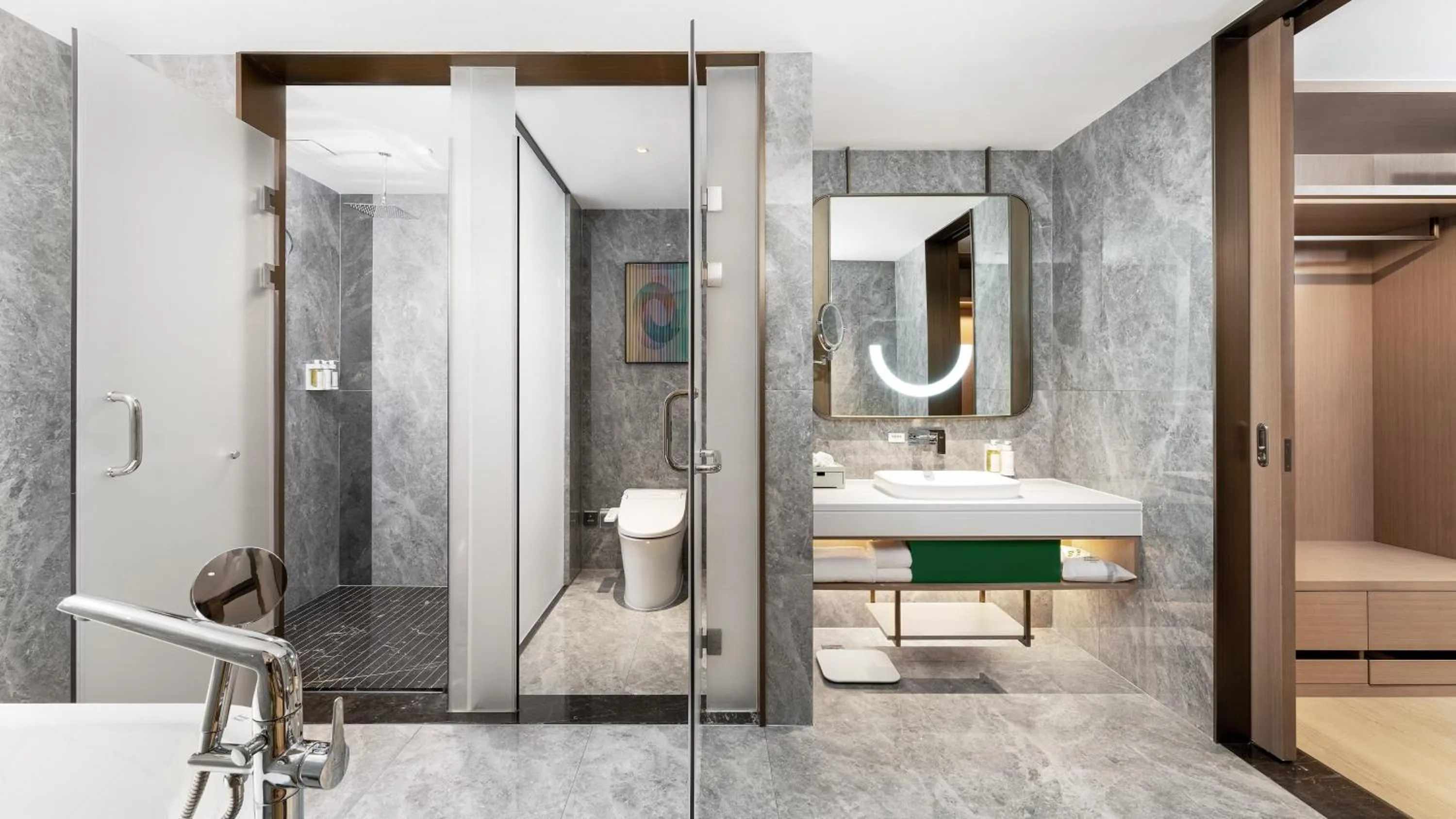 Photo of the whole room in Holiday Inn Changsha Malanshan by IHG