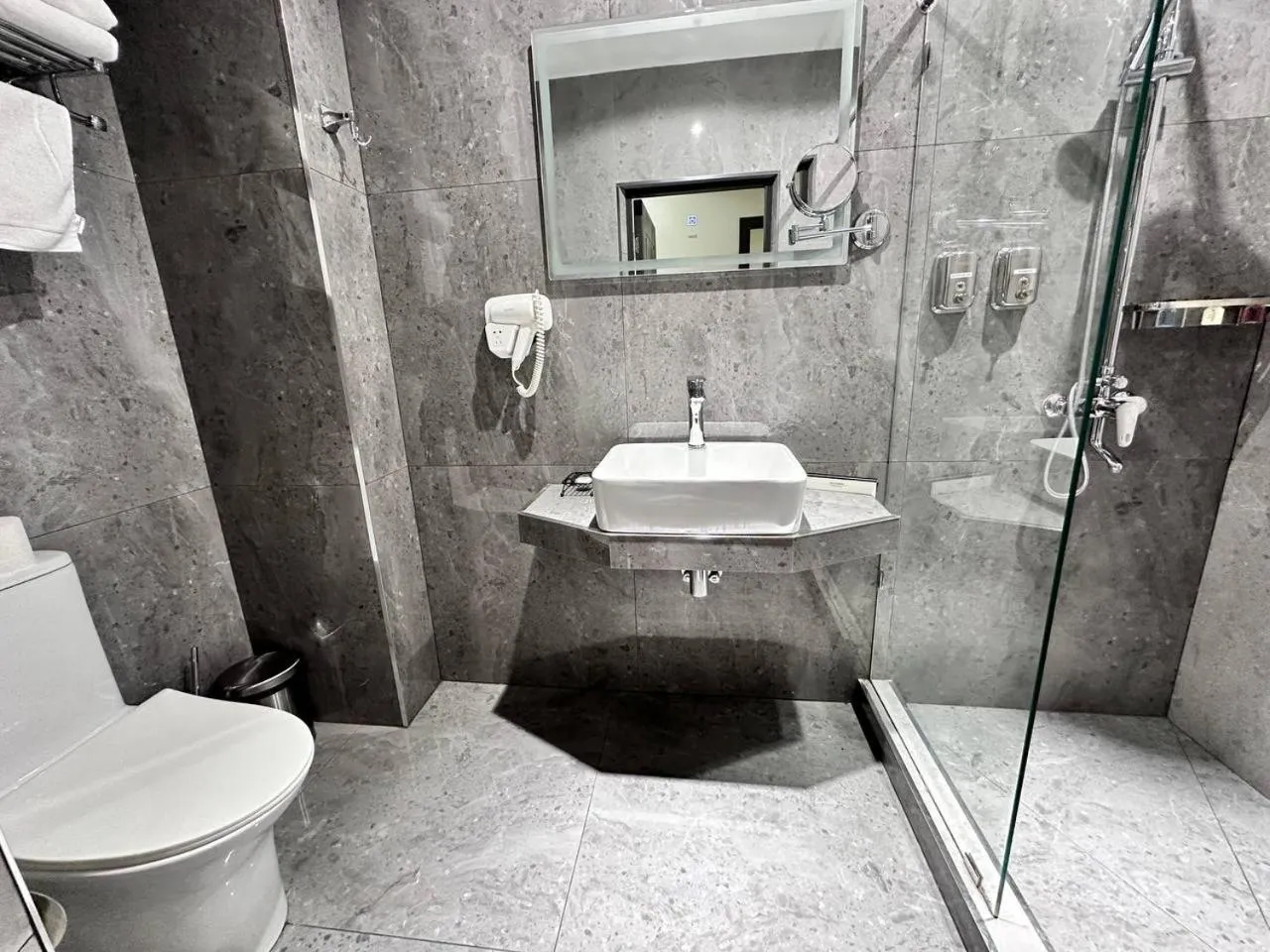 Shower in HUSMA Hotel & Spa