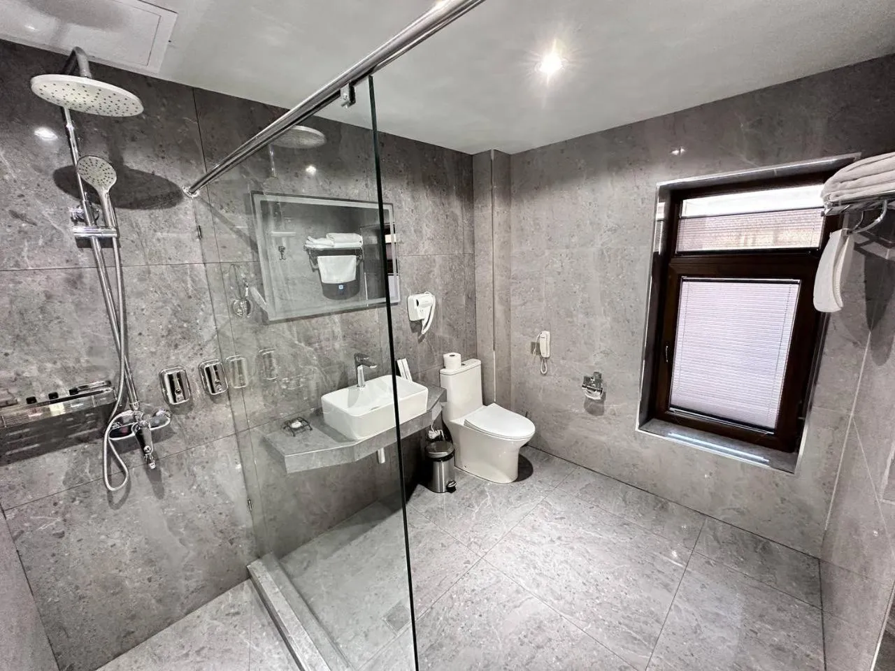 Shower in HUSMA Hotel & Spa