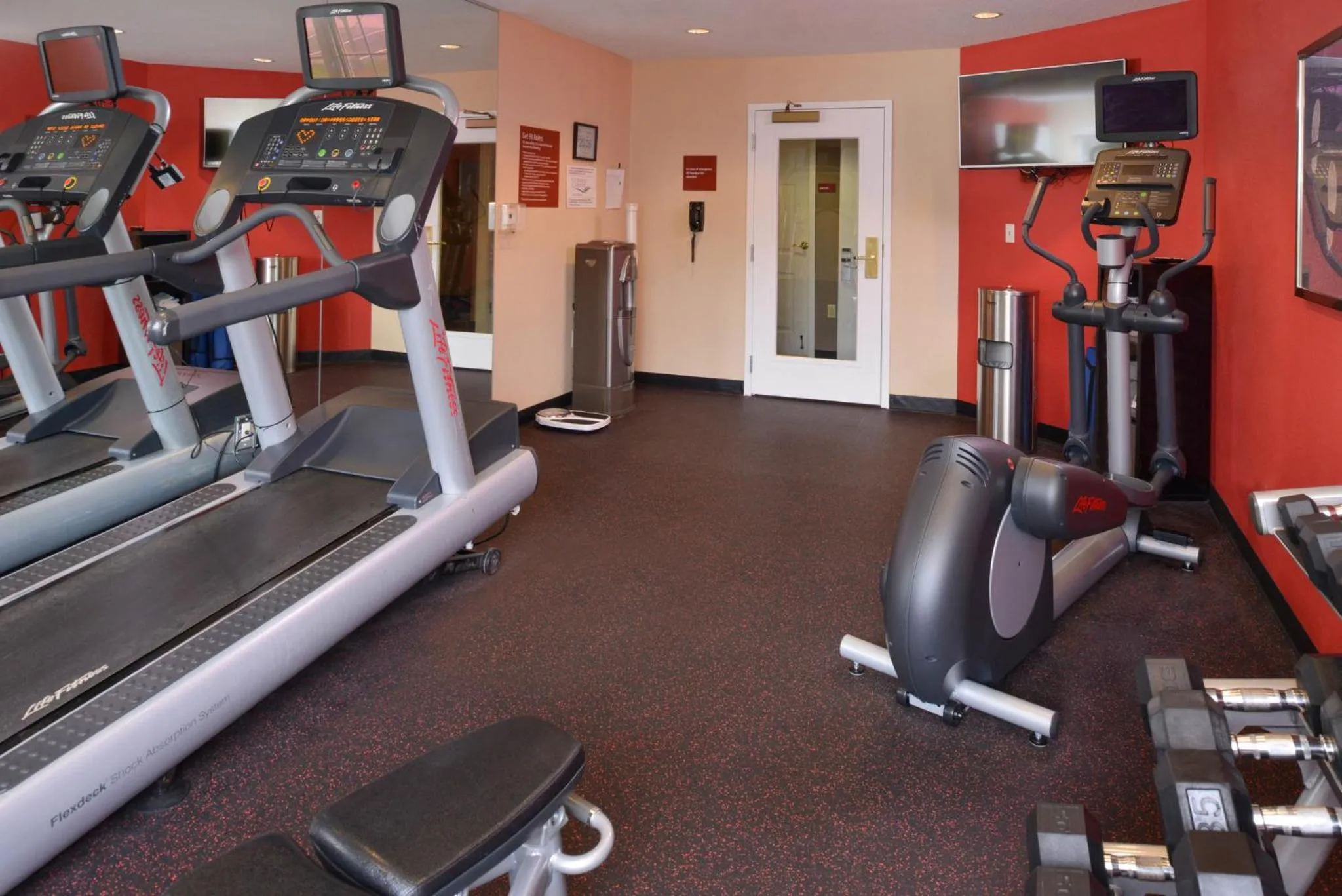 Spa and wellness centre/facilities in Candlewood Suites St Louis St Charles by IHG