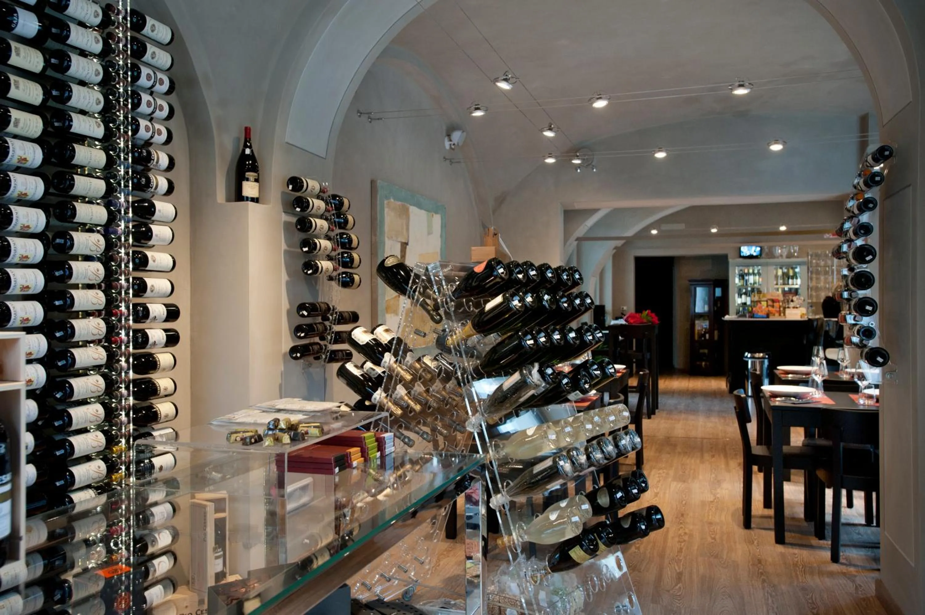 Alcoholic drinks in Vinoteca La Sacrestia