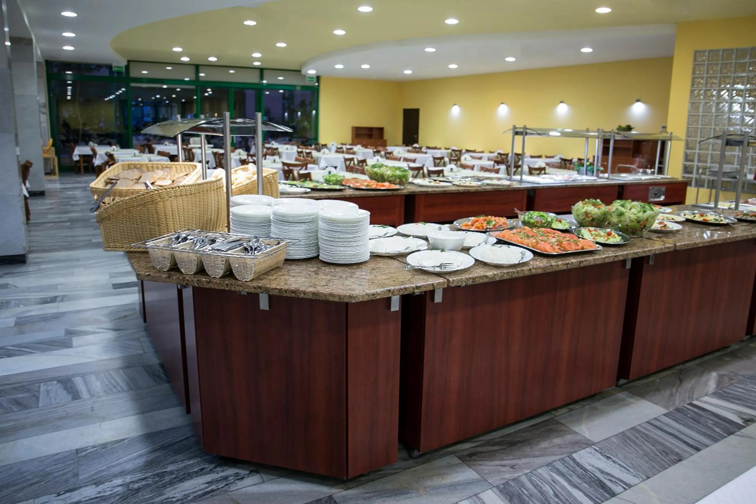 Restaurant/places to eat in Interferie Chalkozyn w Kołobrzegu