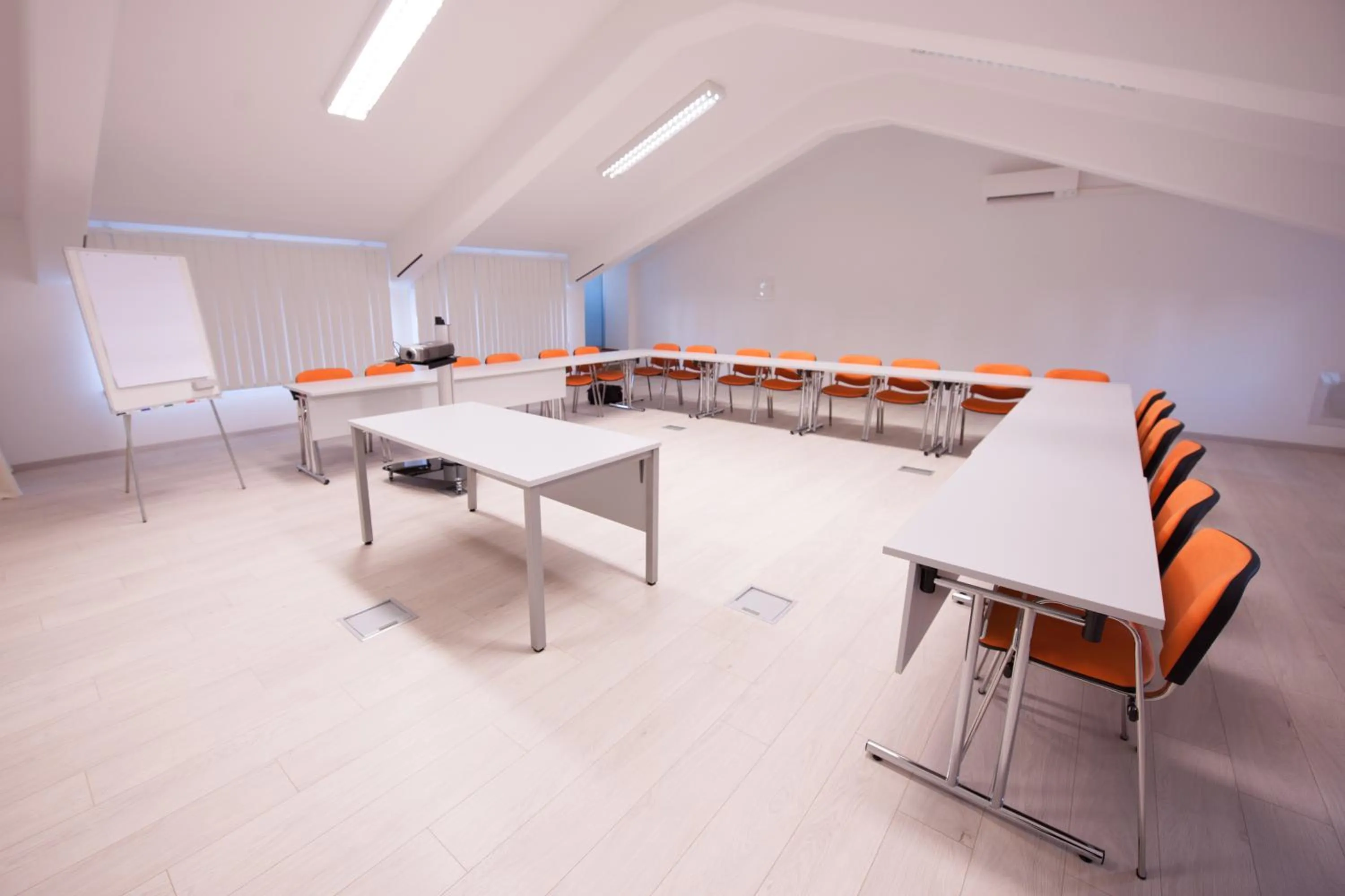 Business facilities in Gold Club Hotel & Casino