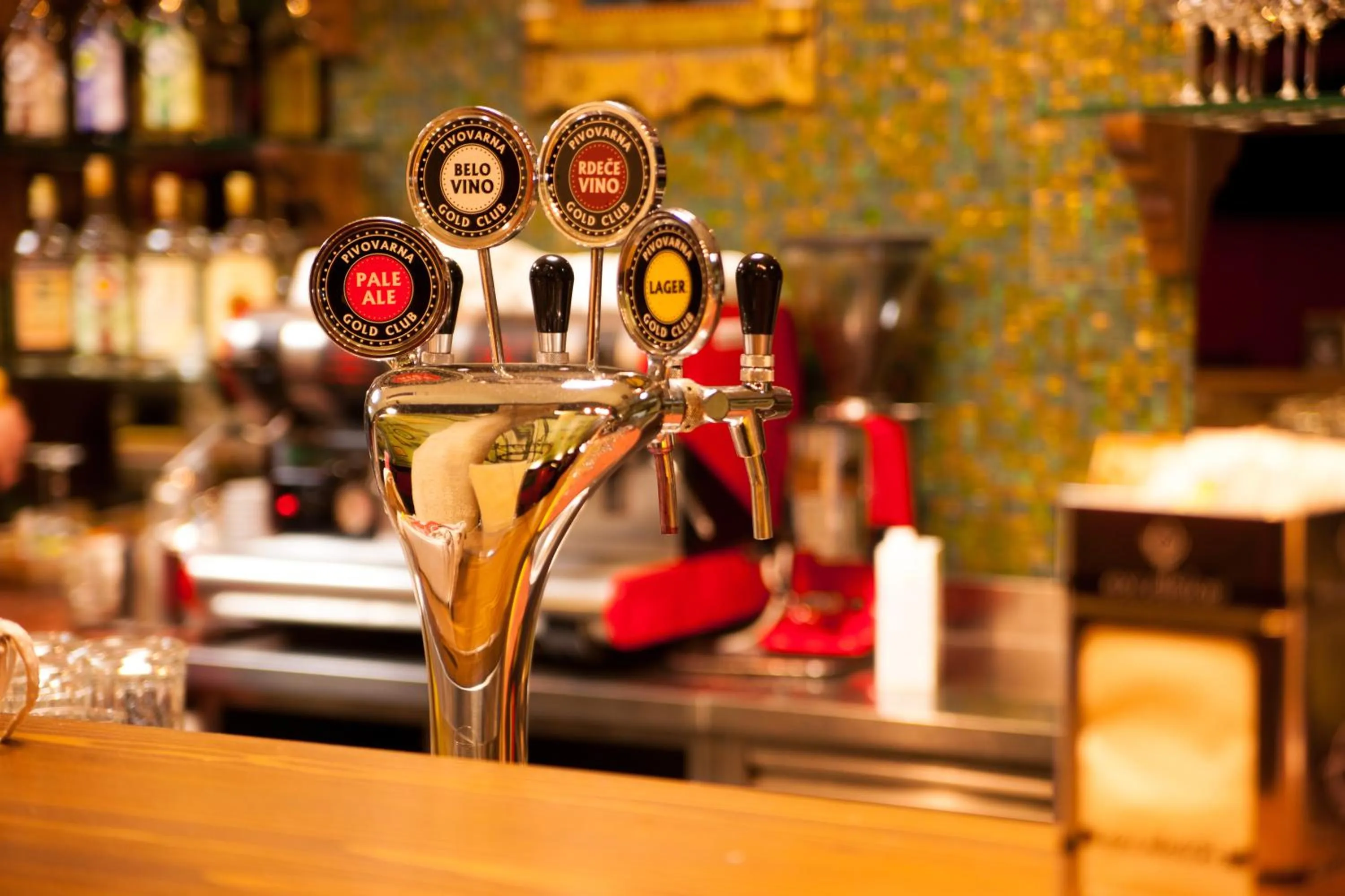 Restaurant/places to eat in Gold Club Hotel & Casino