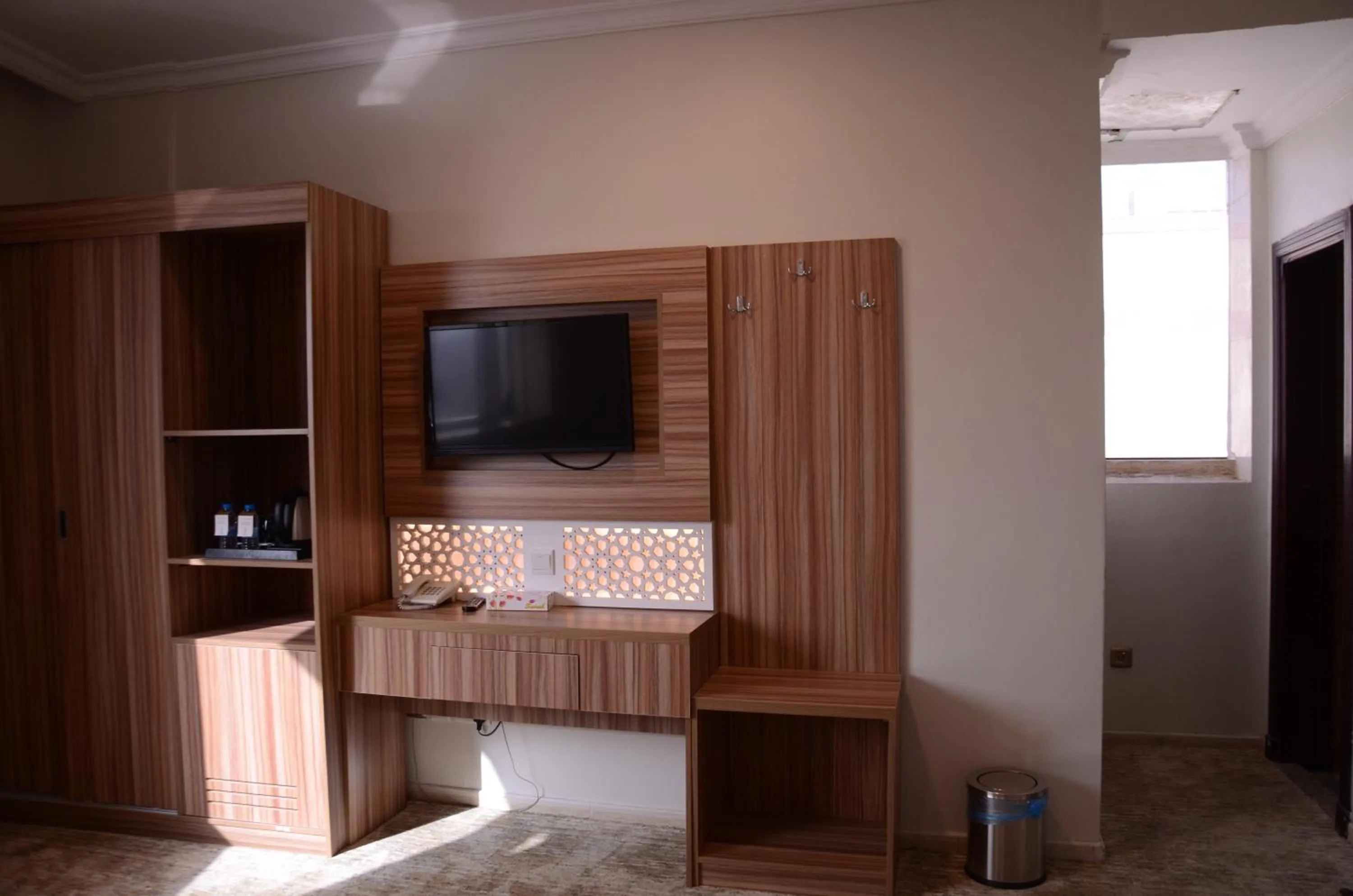 TV and multimedia in Artal Taiba Hotel