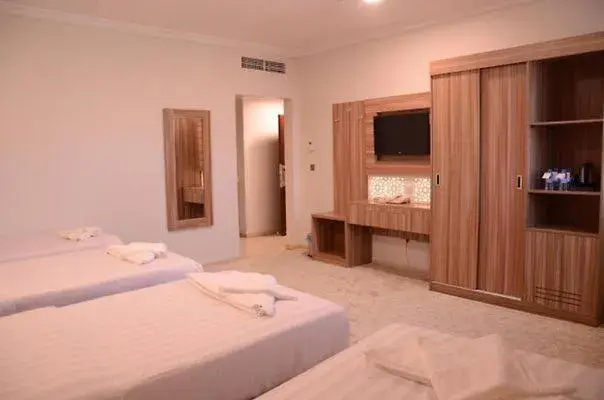 Quadruple Room in Artal Taiba Hotel Quadruple Room in Artal Taiba Hotel