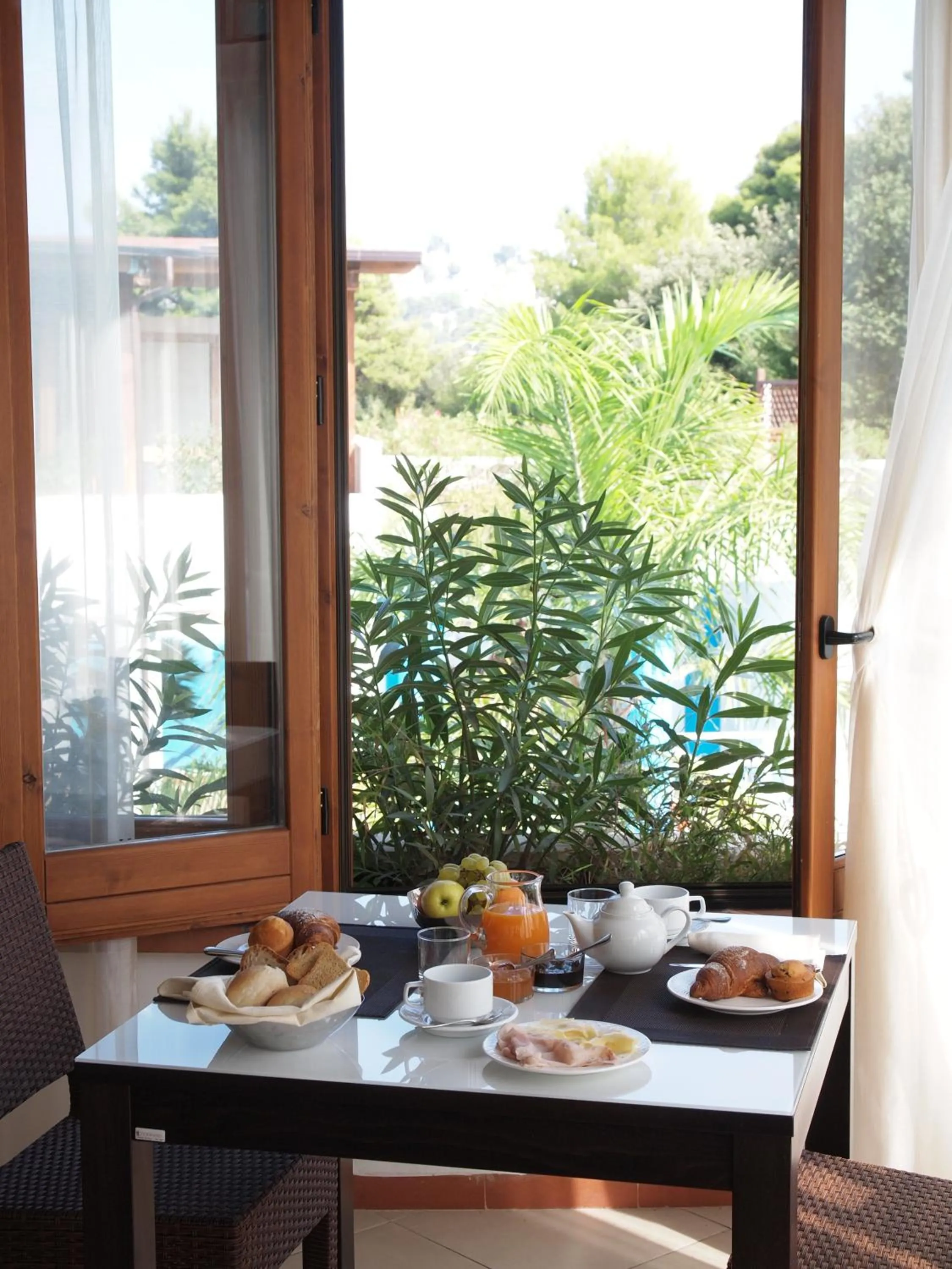 Restaurant/places to eat in Hotel Club Village Maritalia