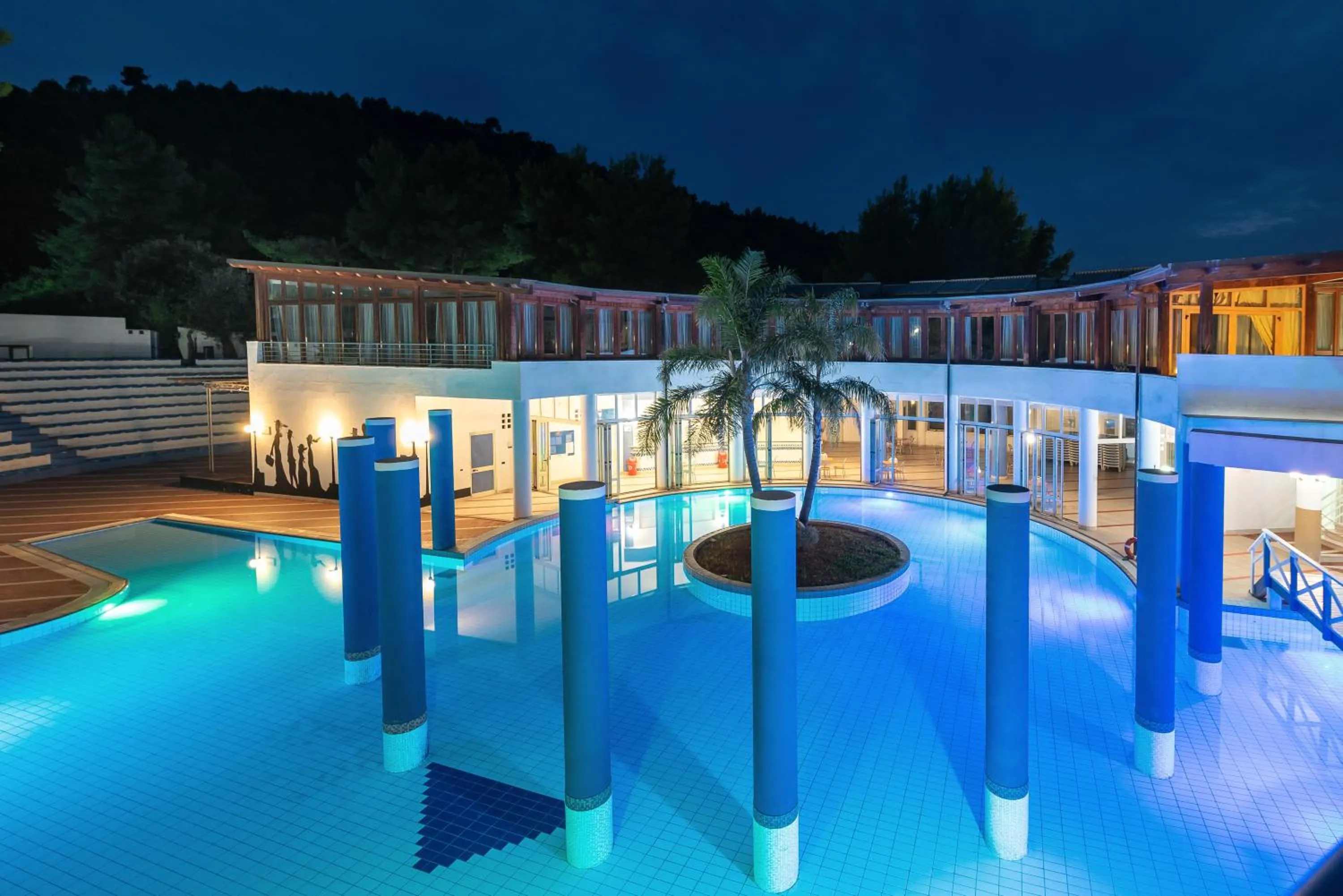 Swimming pool in Hotel Club Village Maritalia