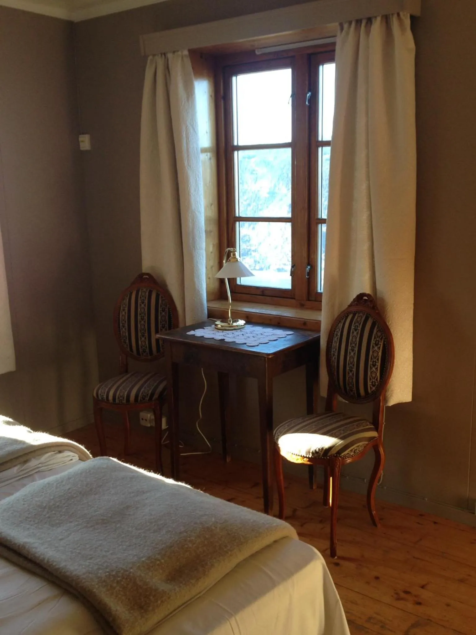 Decorative detail, Bed in Glomstad Gjestehus