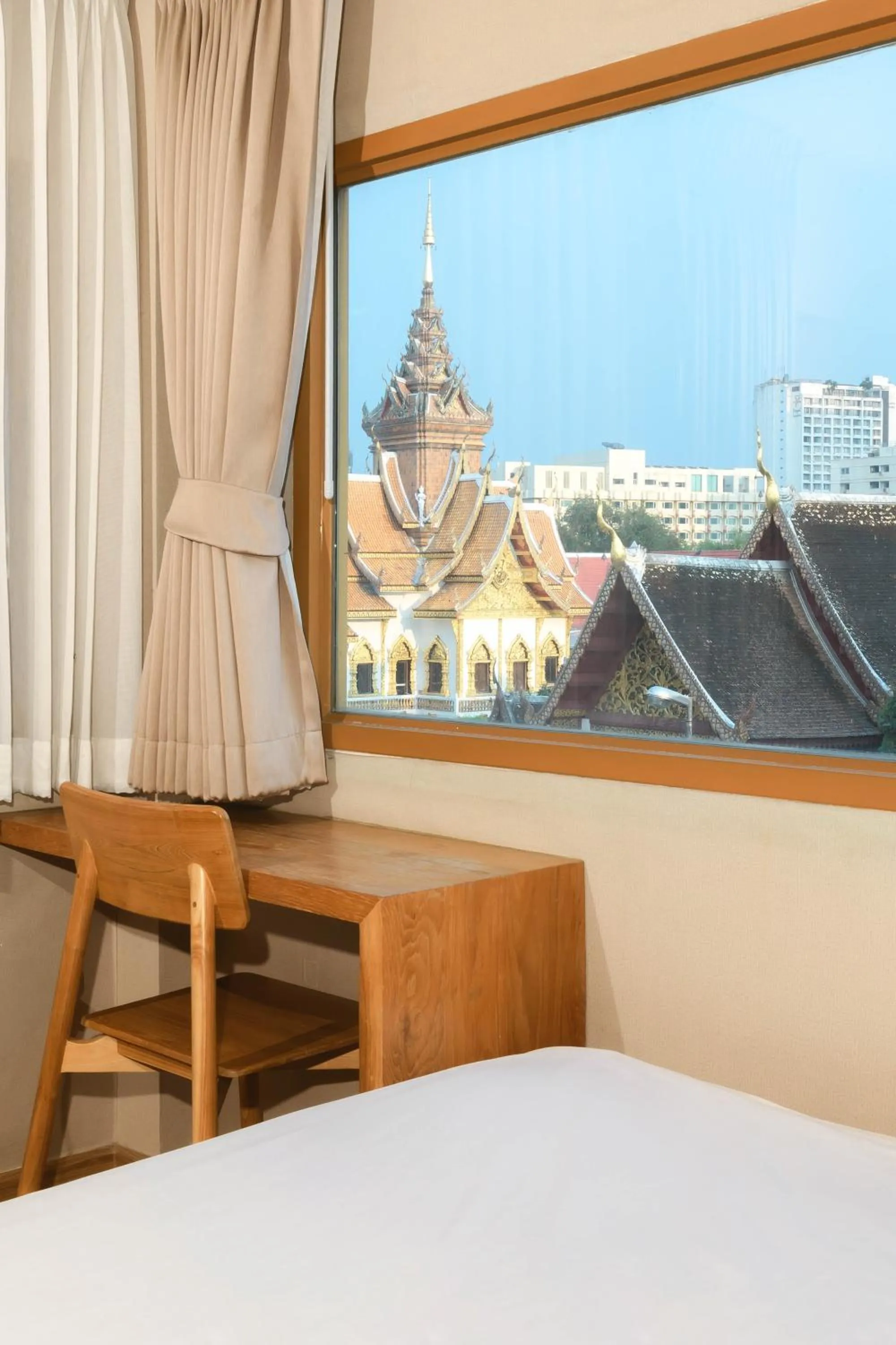 Bed in Maplewood Hotel Chiangmai