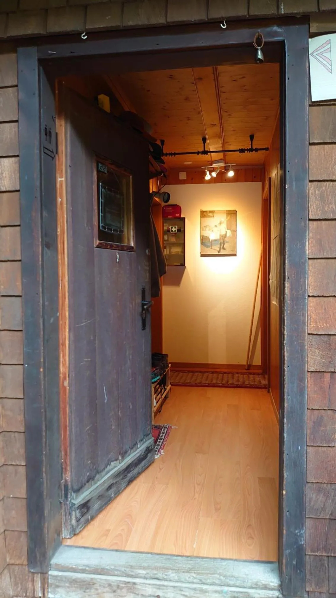 Facade/entrance in Kunst- und Naturfreundehaus Brünig