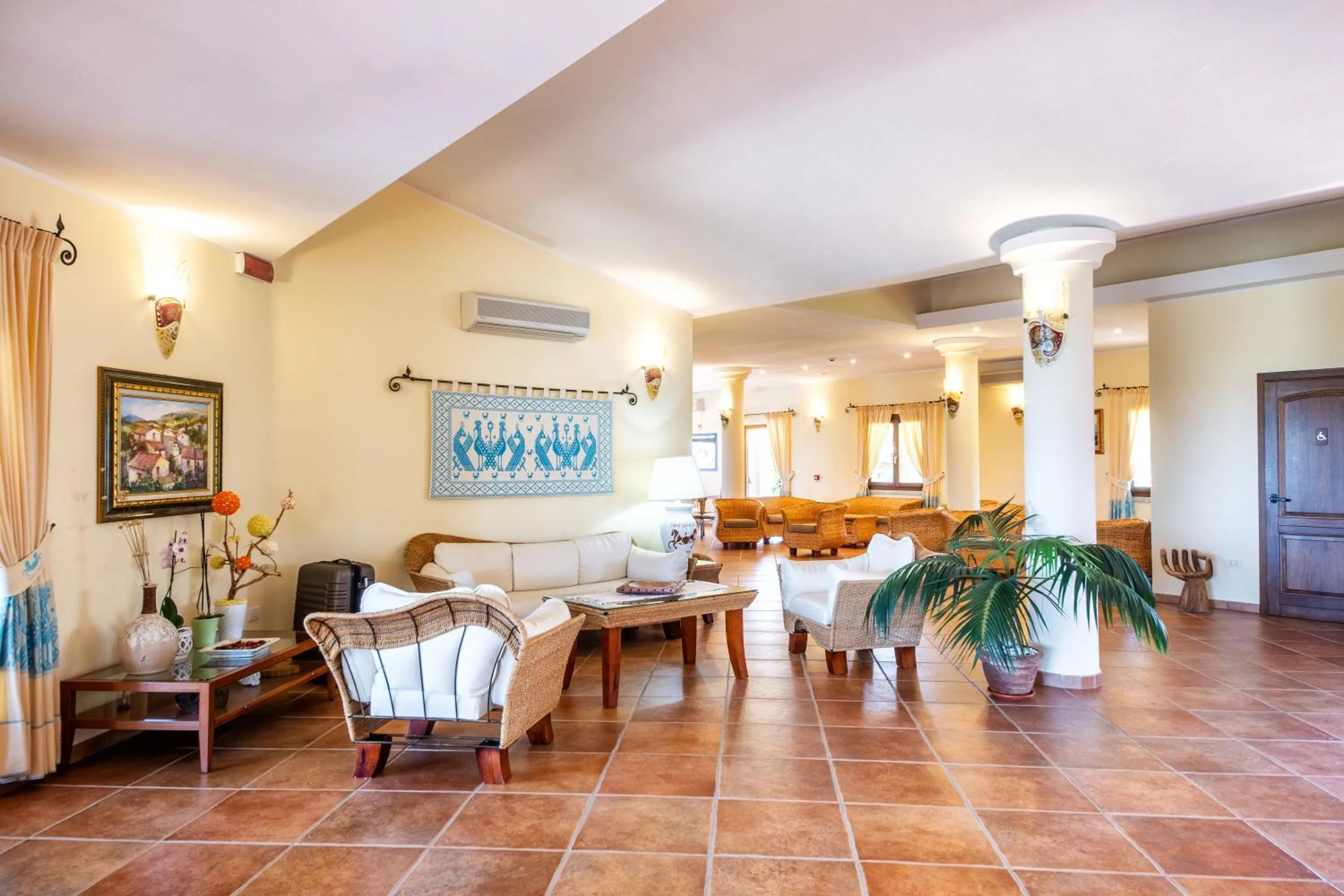 Lobby or reception in Hotel Costa Caddu
