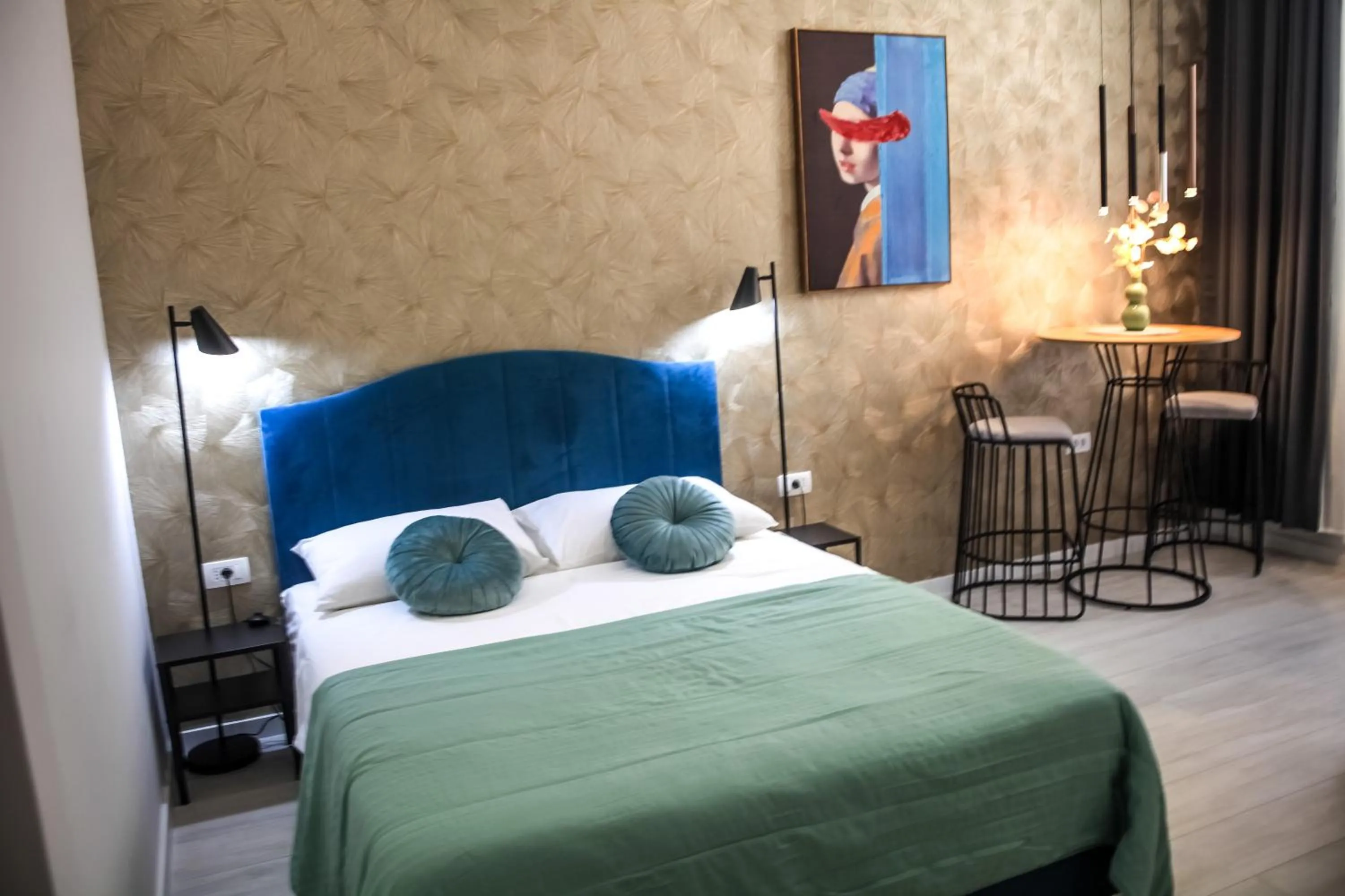 Hedone City Luxury Apartments with FREE PARKING