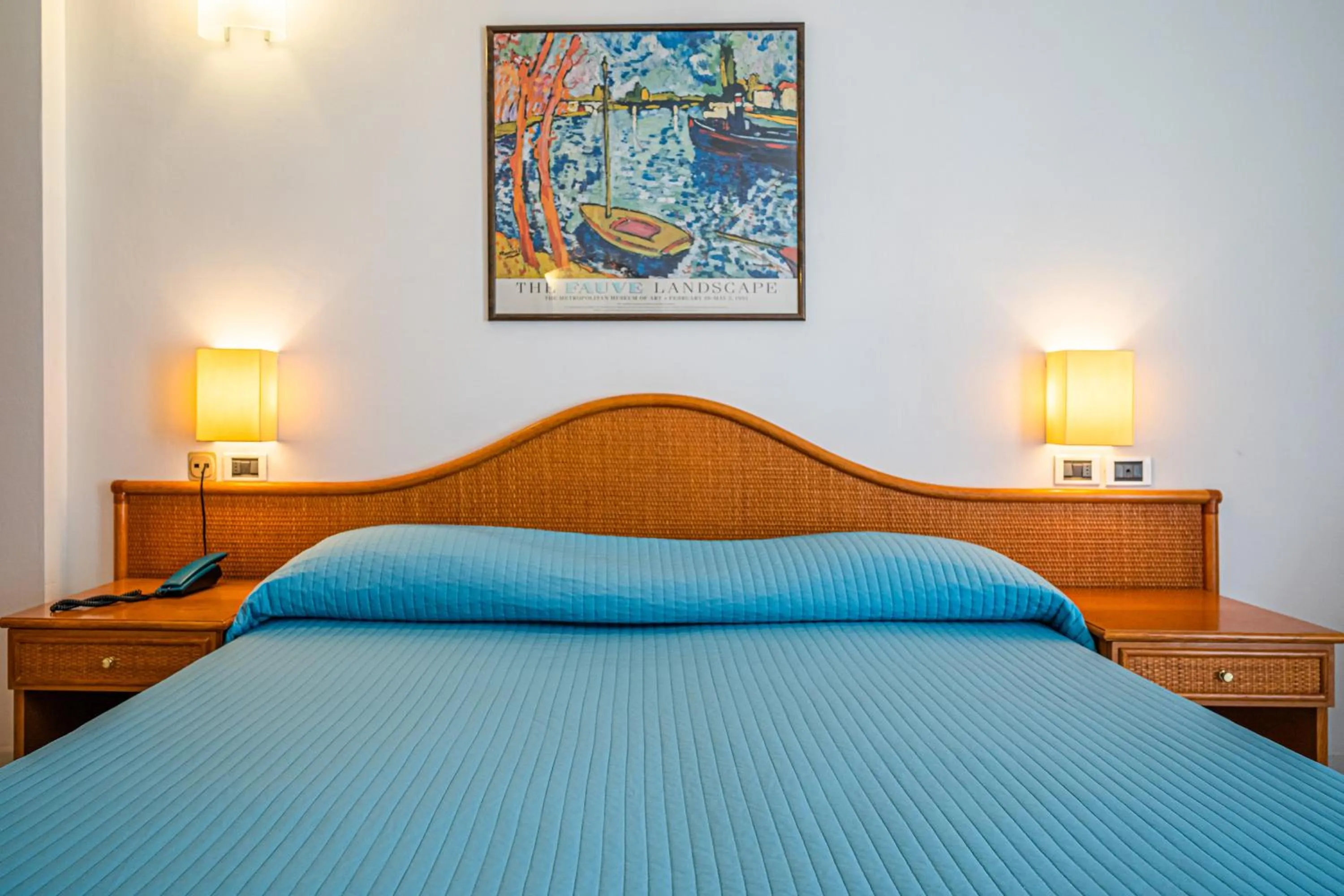 Bed in Hotel Yacht Club