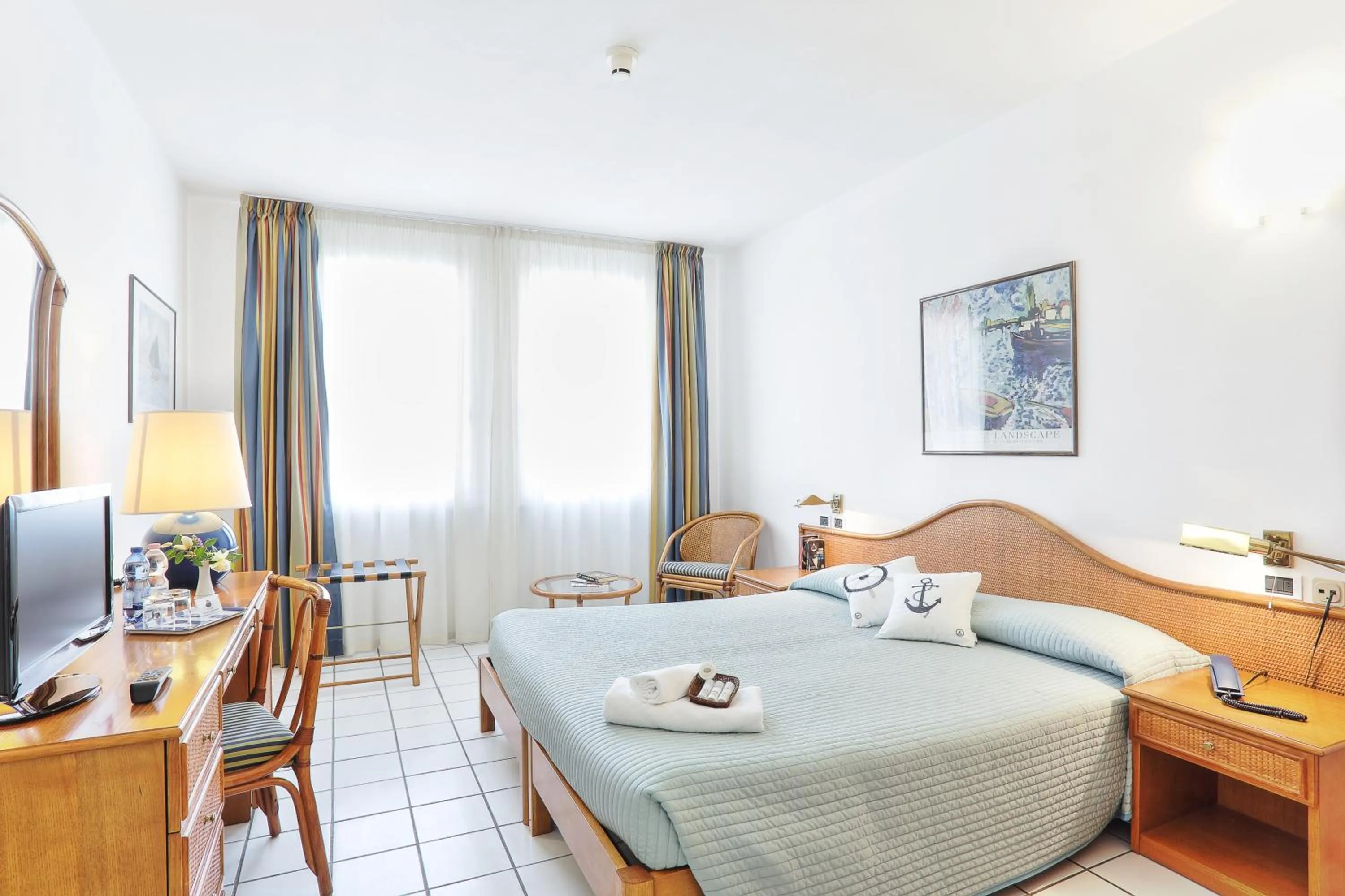 Bedroom, Bed in Hotel Yacht Club