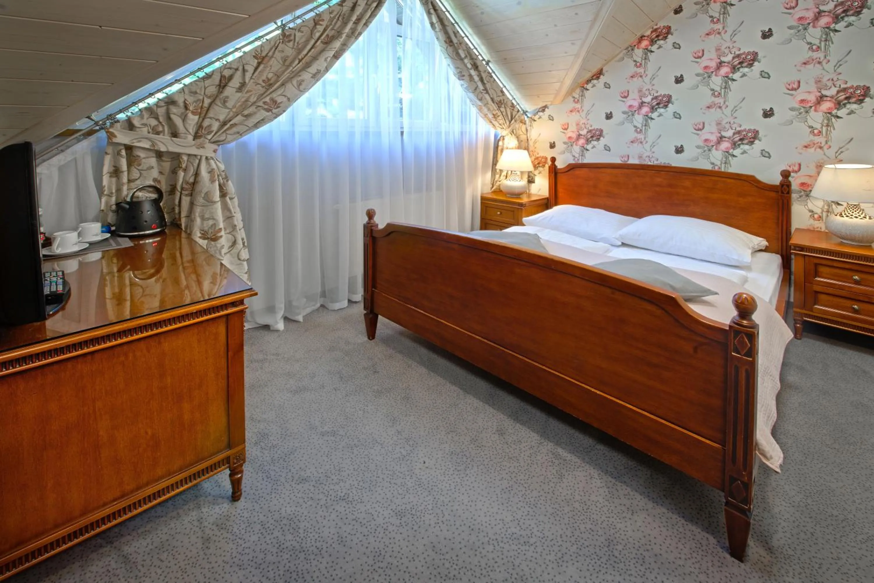 Bed in Hotel Zalesie