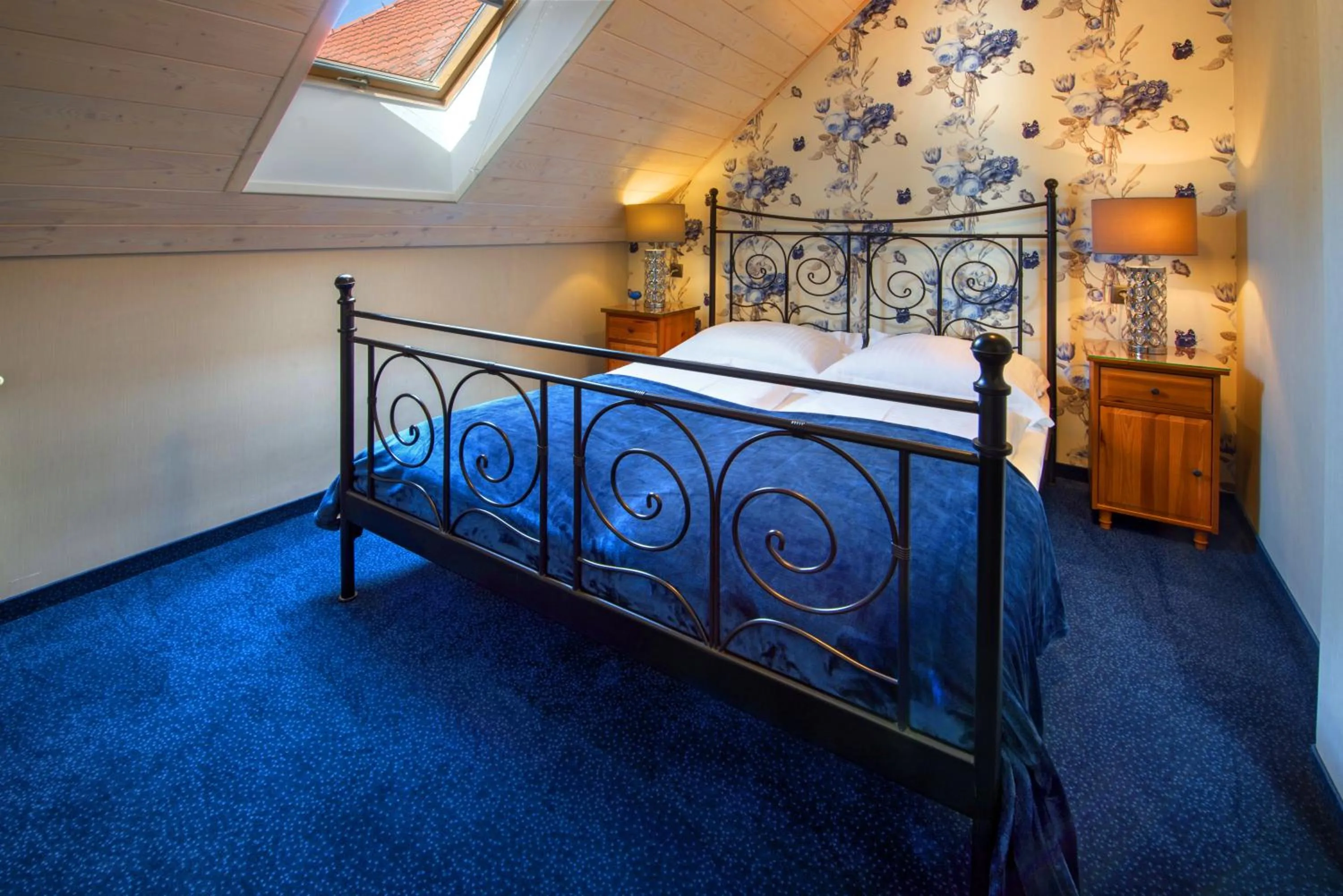 Bed in Hotel Zalesie