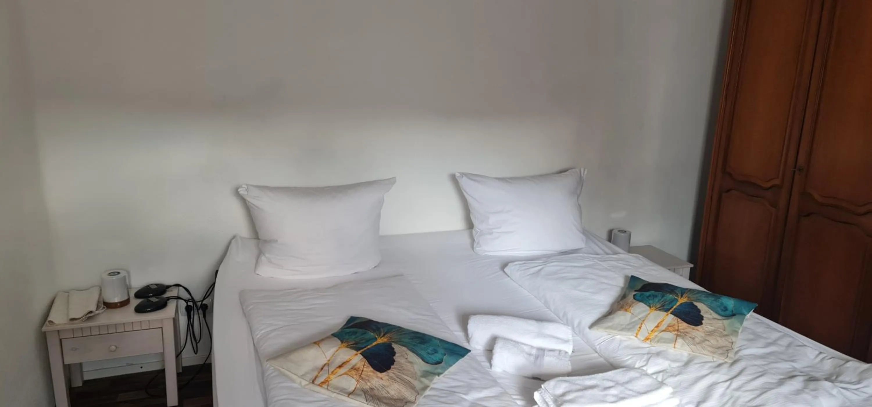 Bed in Hotel Bischoff Winnweiler