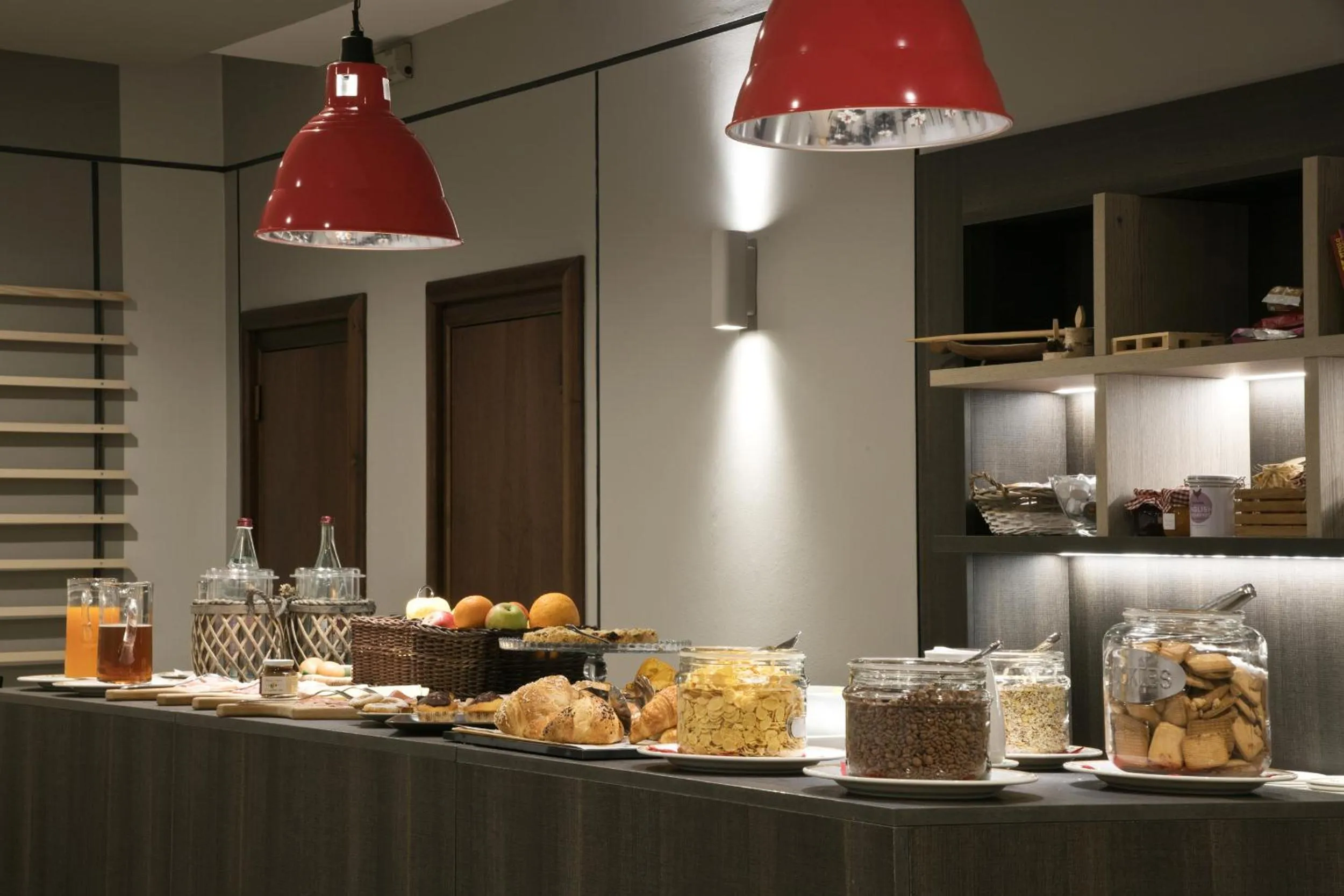 Food and drinks in Hotel Bareta