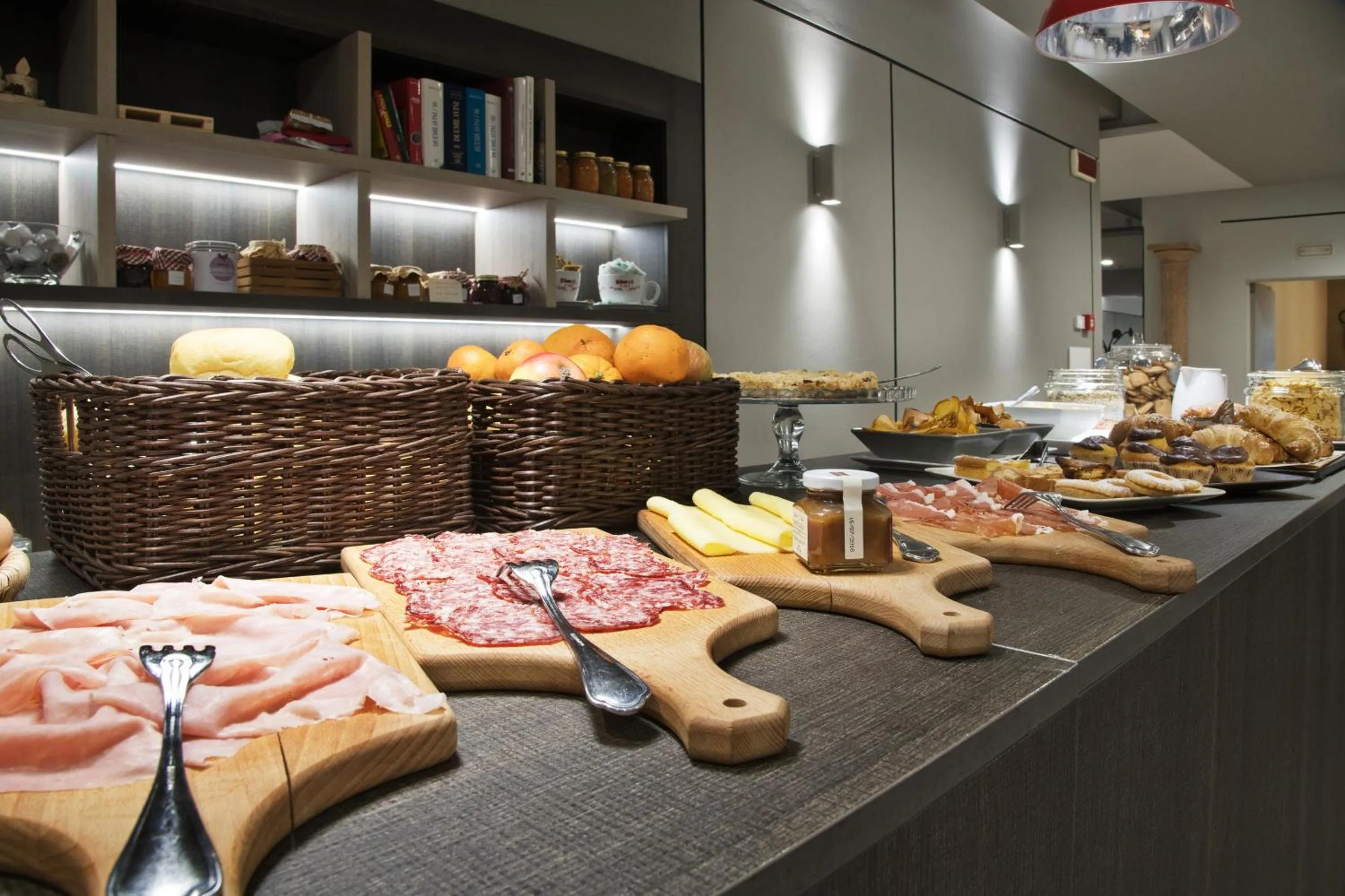 Food and drinks in Hotel Bareta