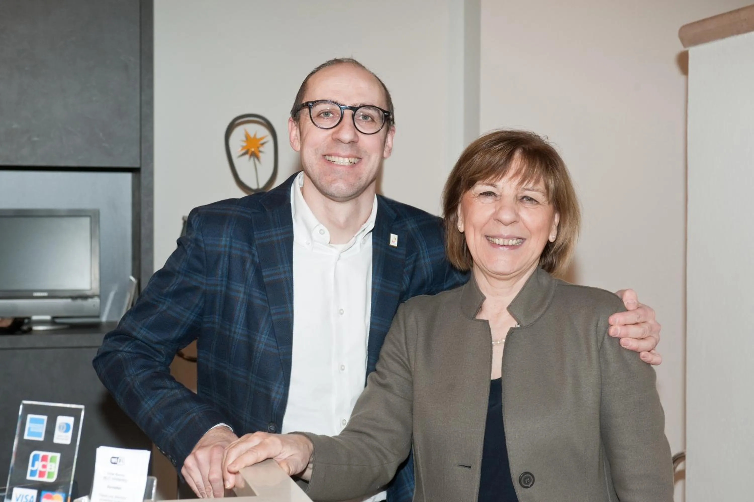 People in Hotel Bareta