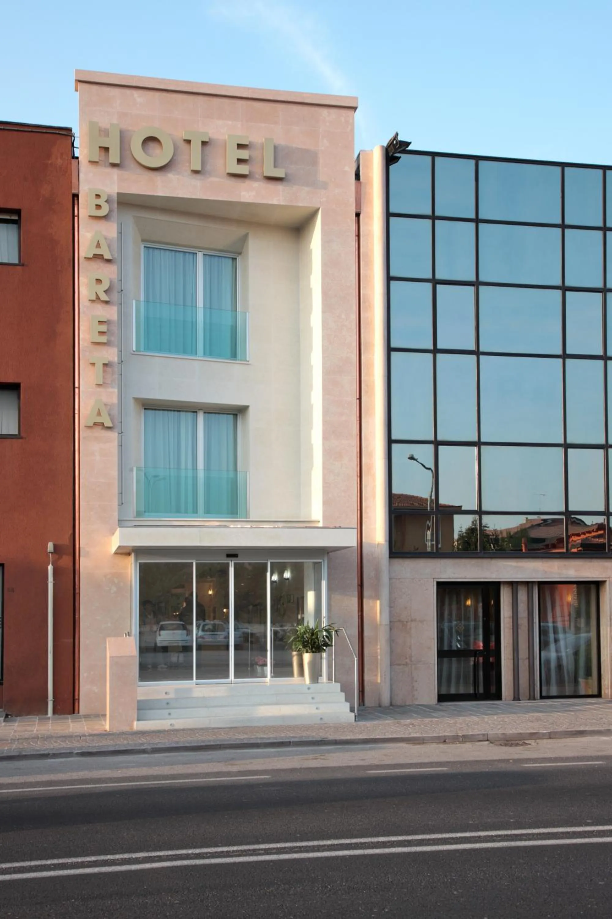 Property building in Hotel Bareta