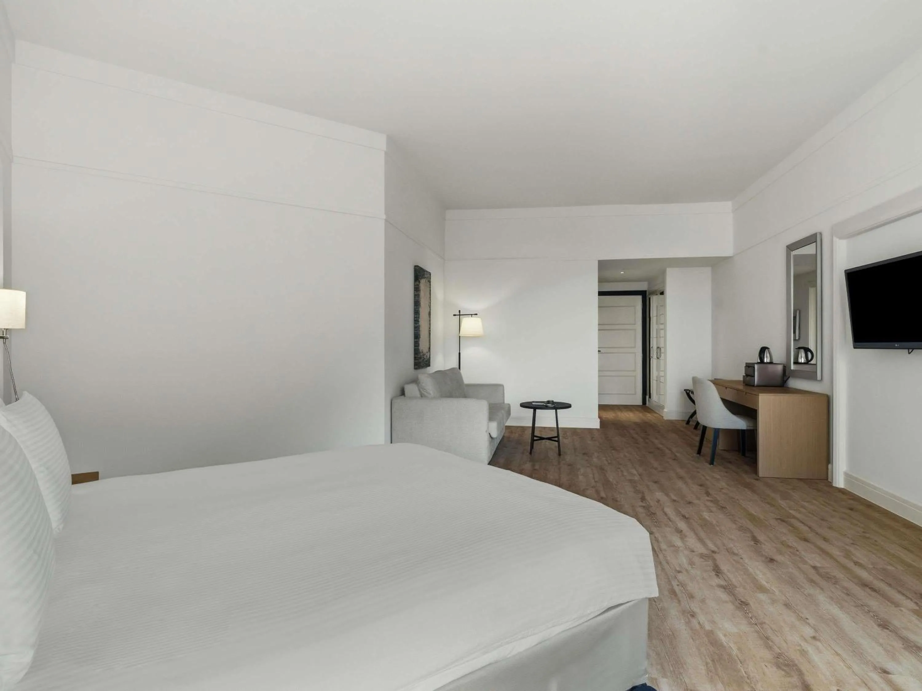 Bedroom, Bed in Rixos Bab Al Bahr - Ultra All Inclusive