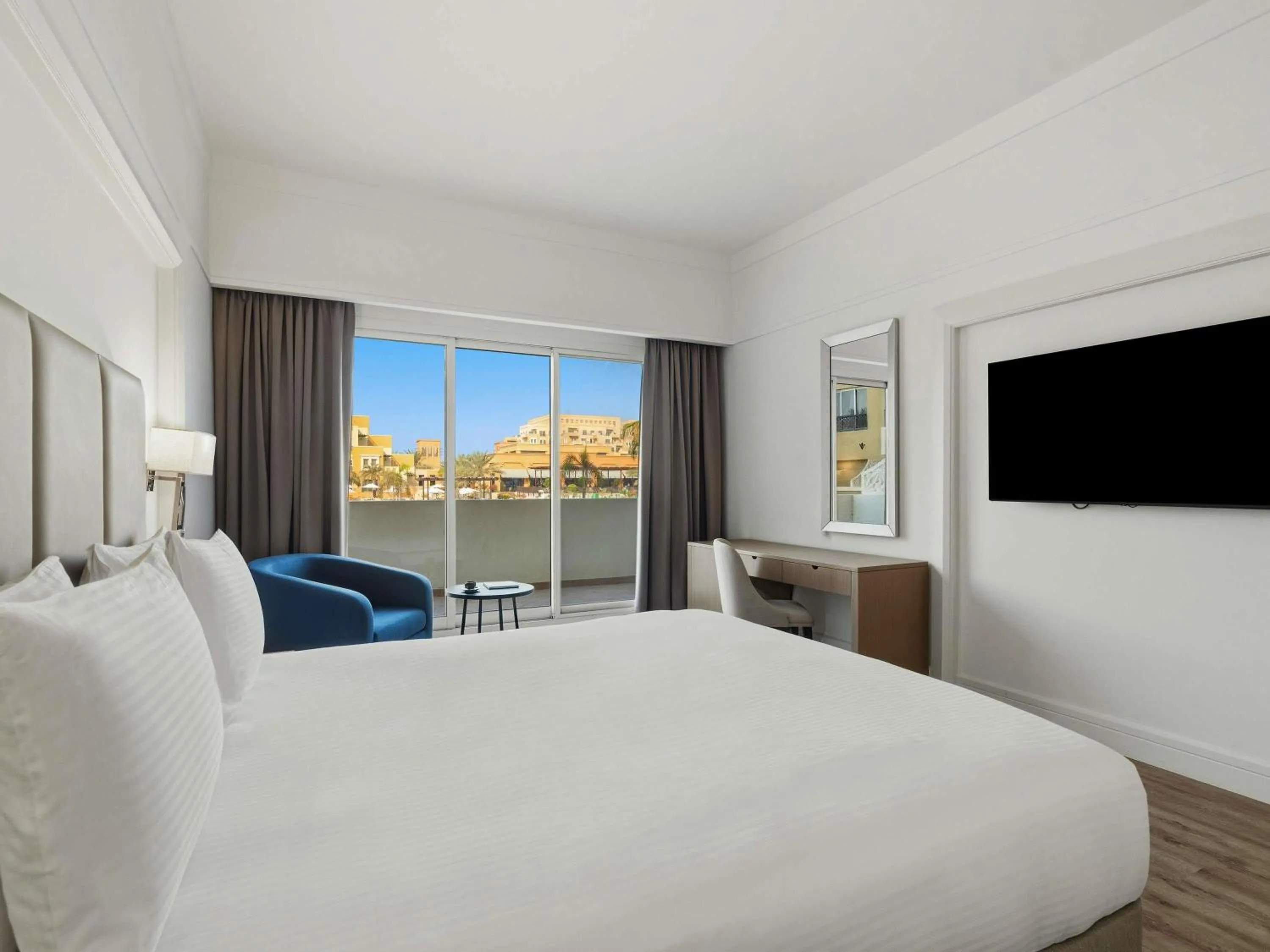 Bedroom, Bed in Rixos Bab Al Bahr - Ultra All Inclusive
