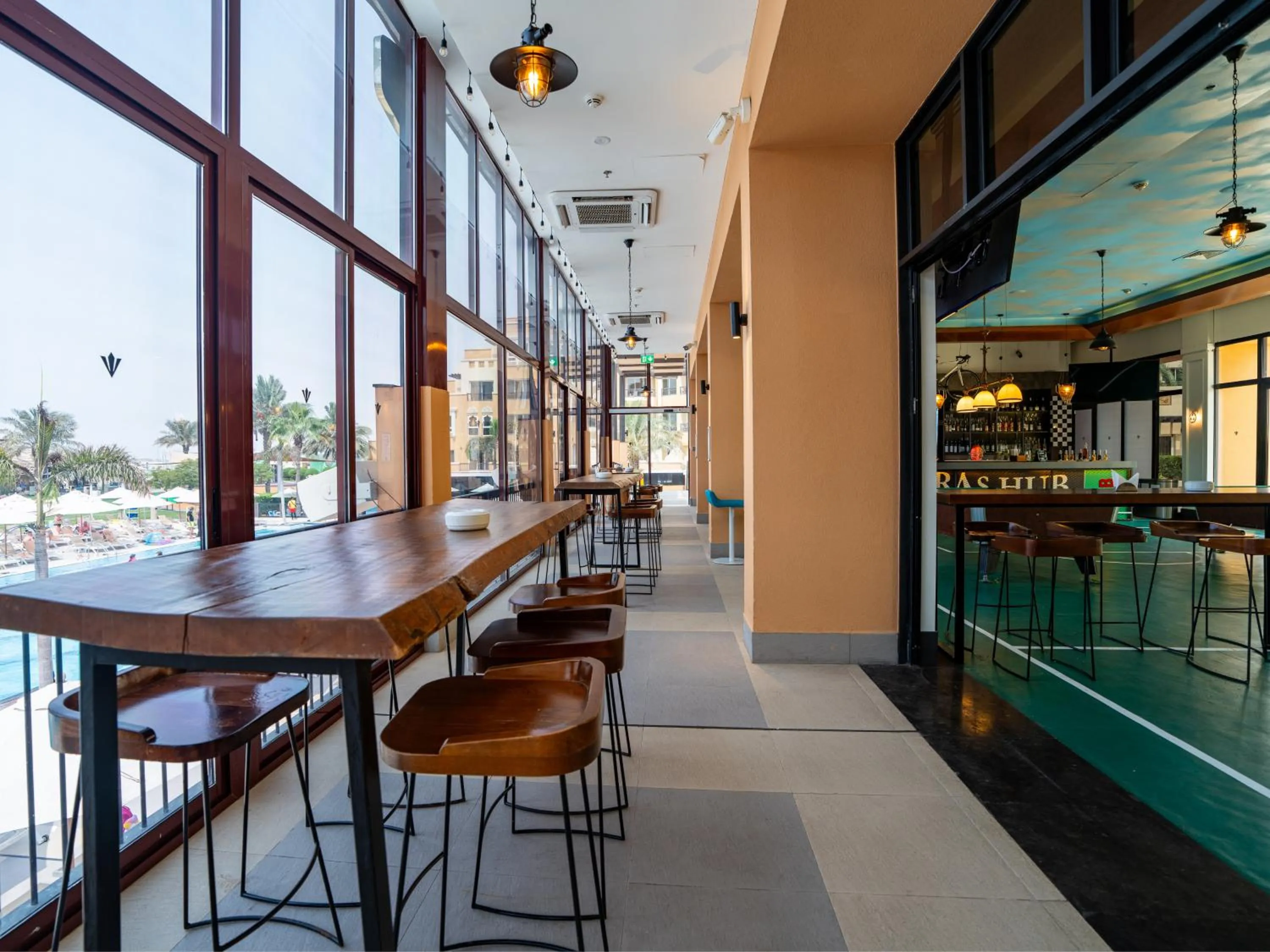 Lounge or bar in Rixos Bab Al Bahr - Ultra All Inclusive
