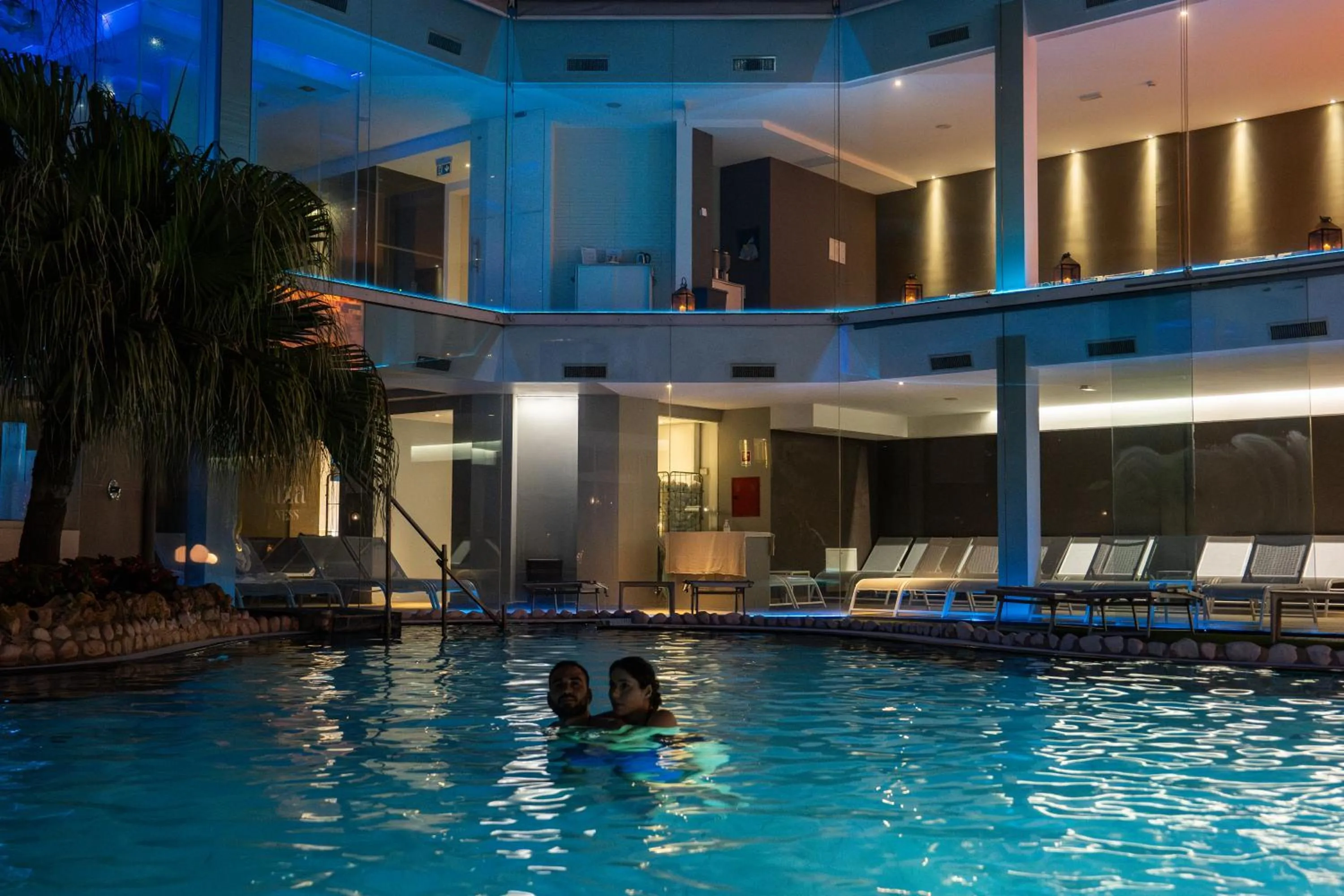 Swimming pool in Plaza Hotel Abano Terme