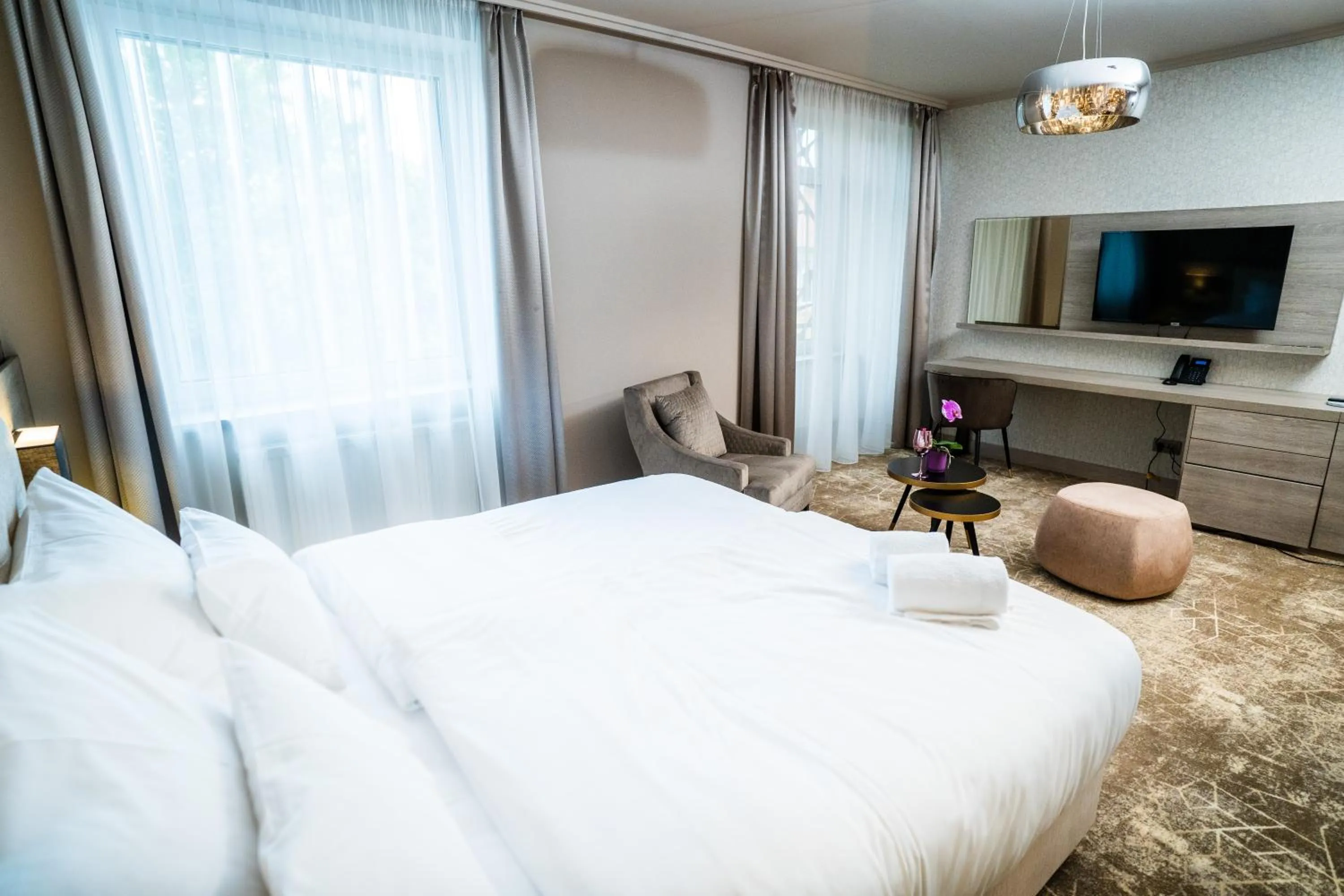 Bedroom, Bed in HOTEL EUROPA