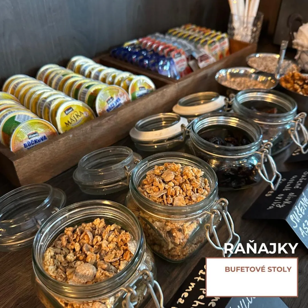 Food and drinks in HOTEL EUROPA