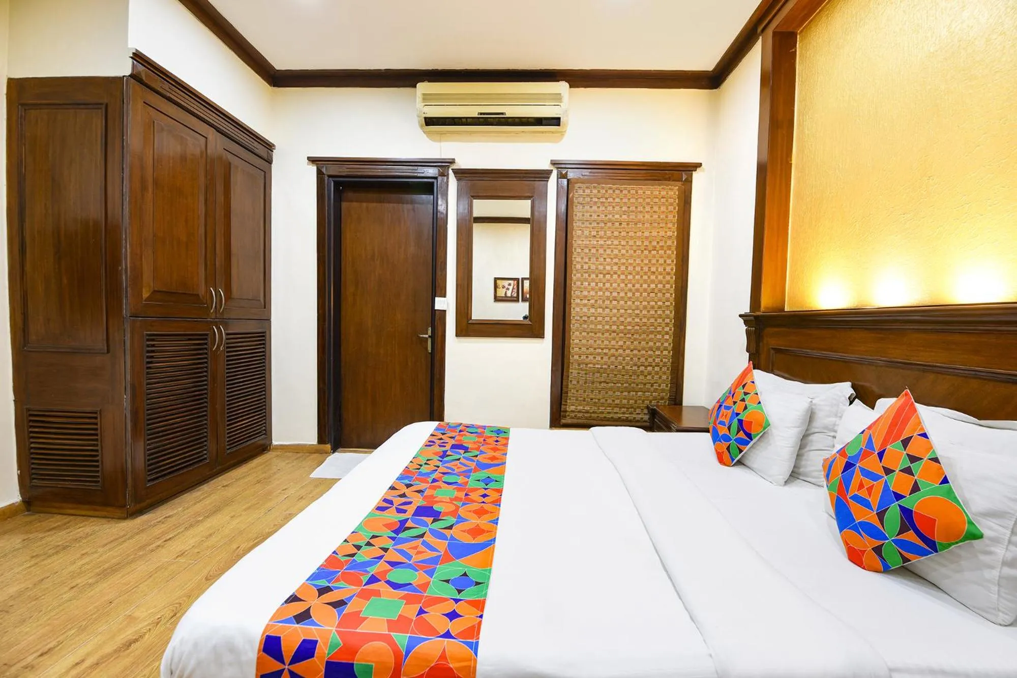 Bed in FabHotel Siris 18 - Aravali Biodiversity Park
