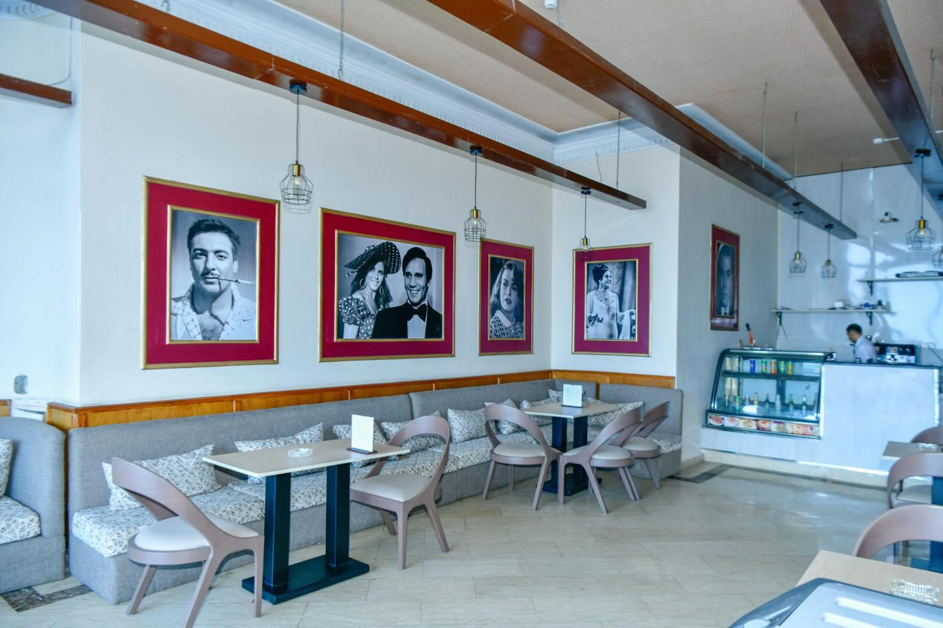 Coffee/tea facilities in Regency Hotel Alexandria