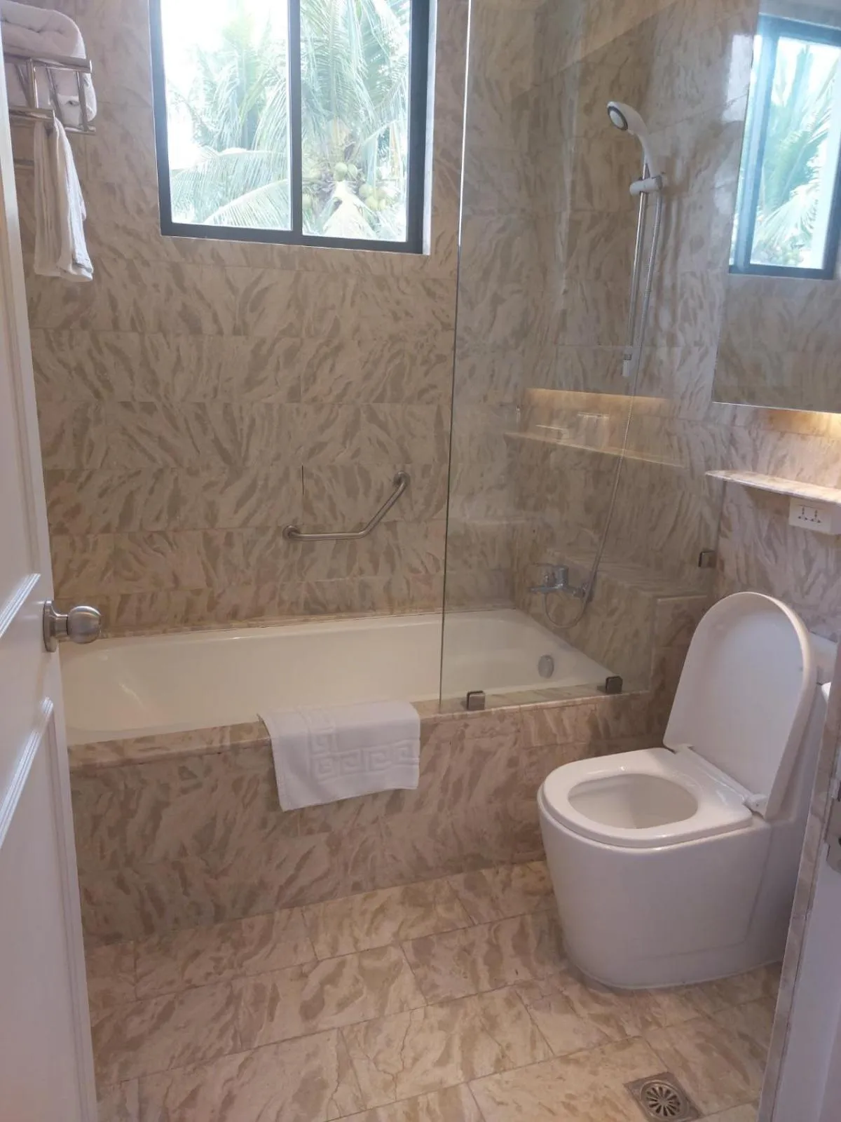 Bathroom in Chateau Bleu Resort