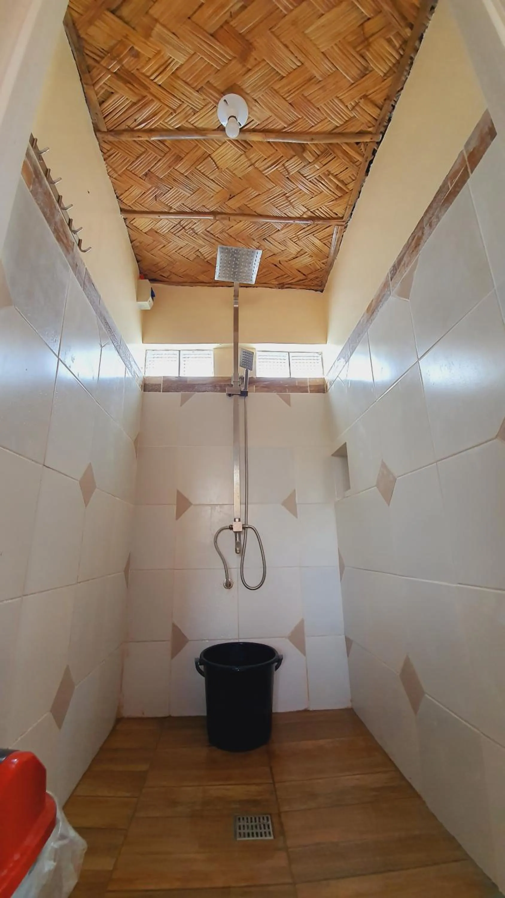 Calatagan's Bahay Kubo - with Beach Access