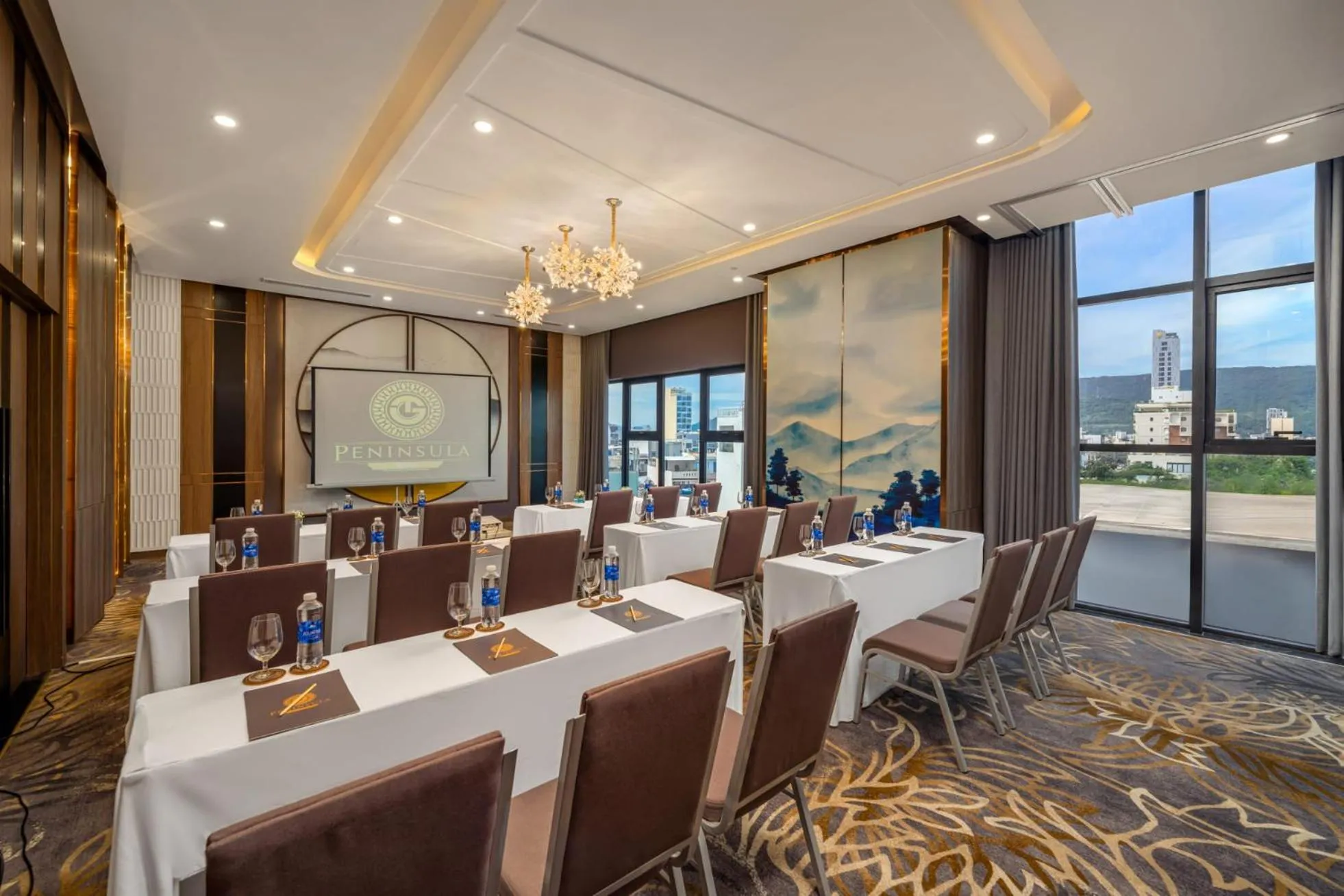 Banquet/Function facilities in Peninsula Hotel Danang