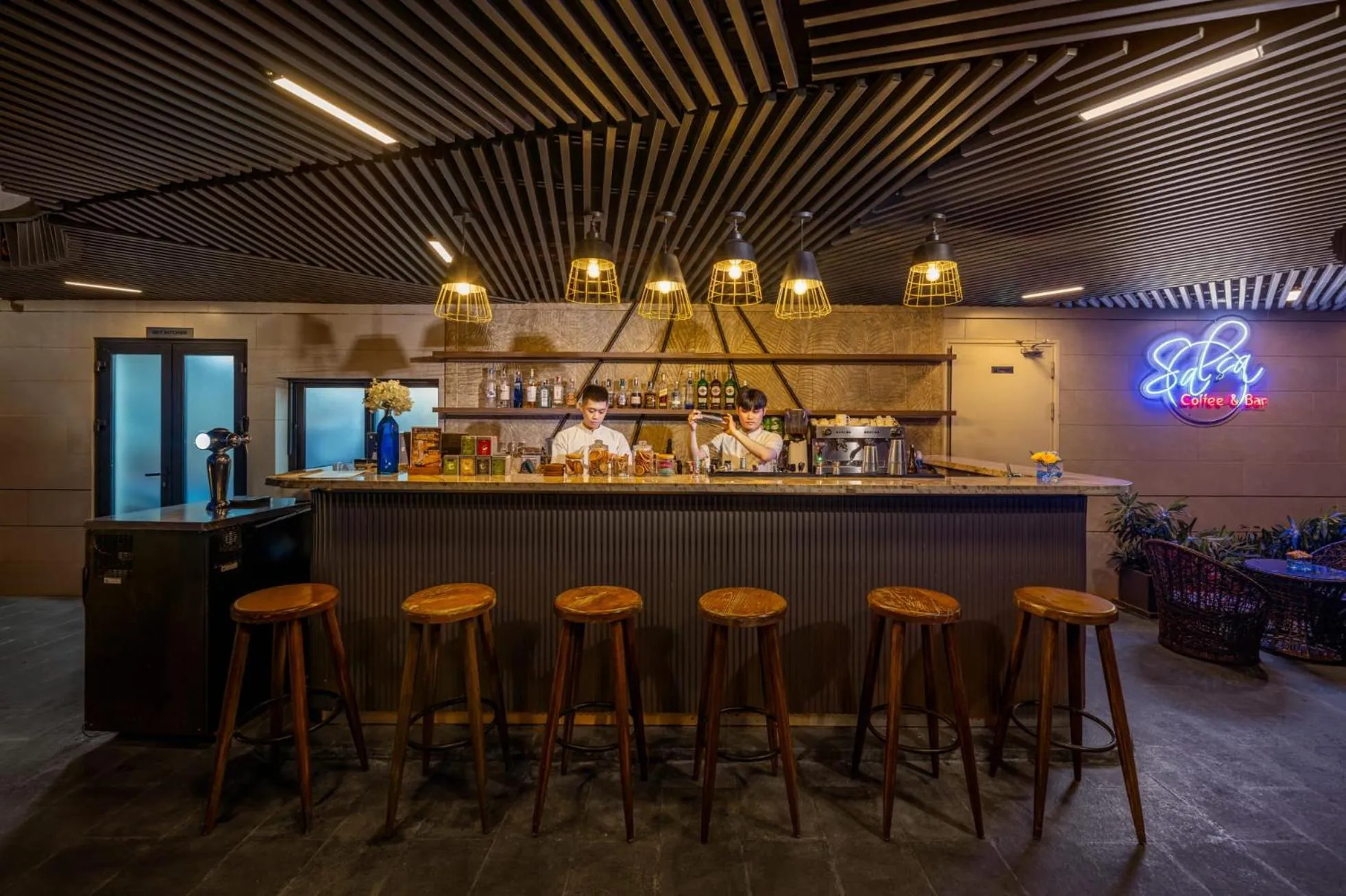 Coffee/tea facilities in Peninsula Hotel Danang