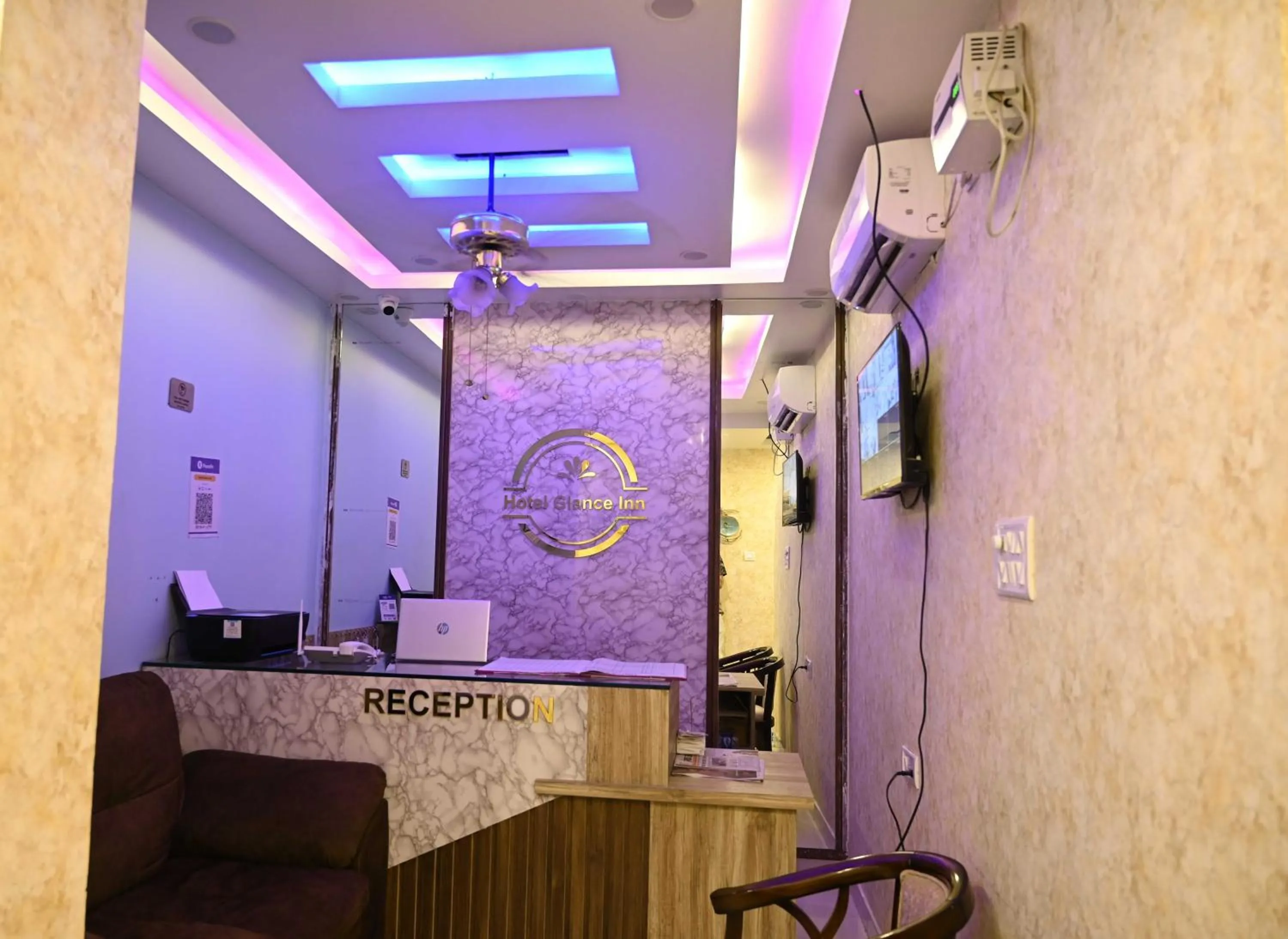 Lobby or reception in Super Hotel O Glance Inn