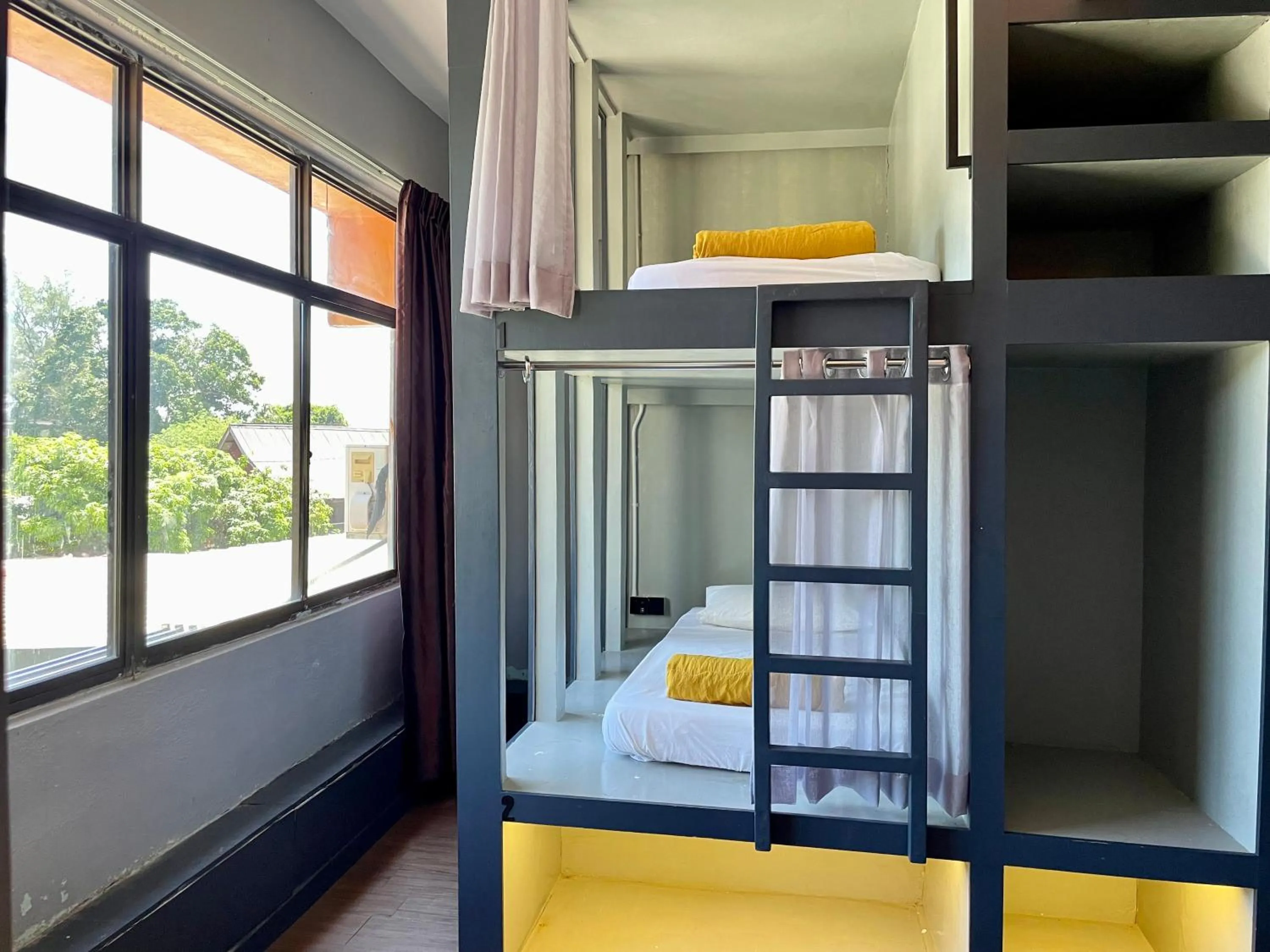 bunk bed, Bed in Arch Dormitorio Cenang