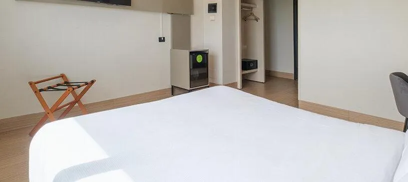 Photo of the whole room, Bed in B&B Hotel Faenza