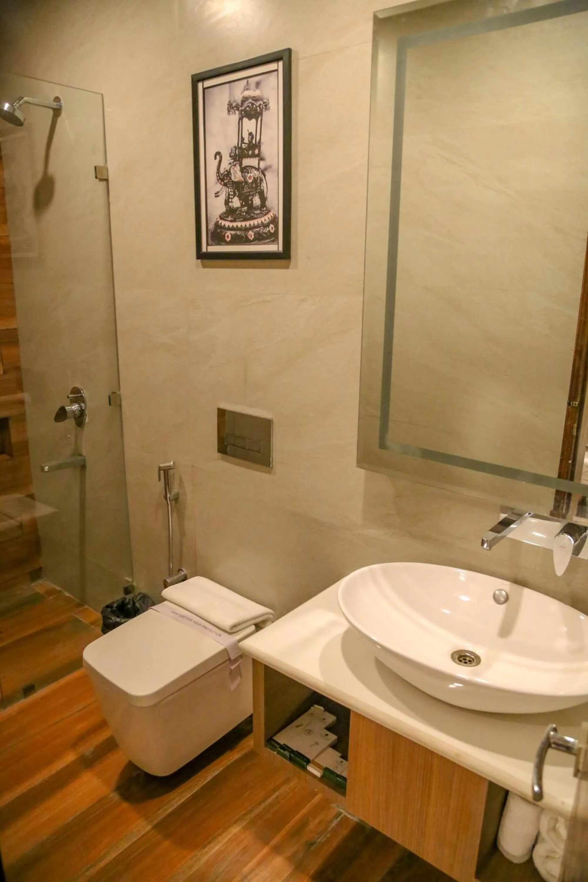 Toilet in Four Leaf Hotel - Sapphire Blue, Varanasi