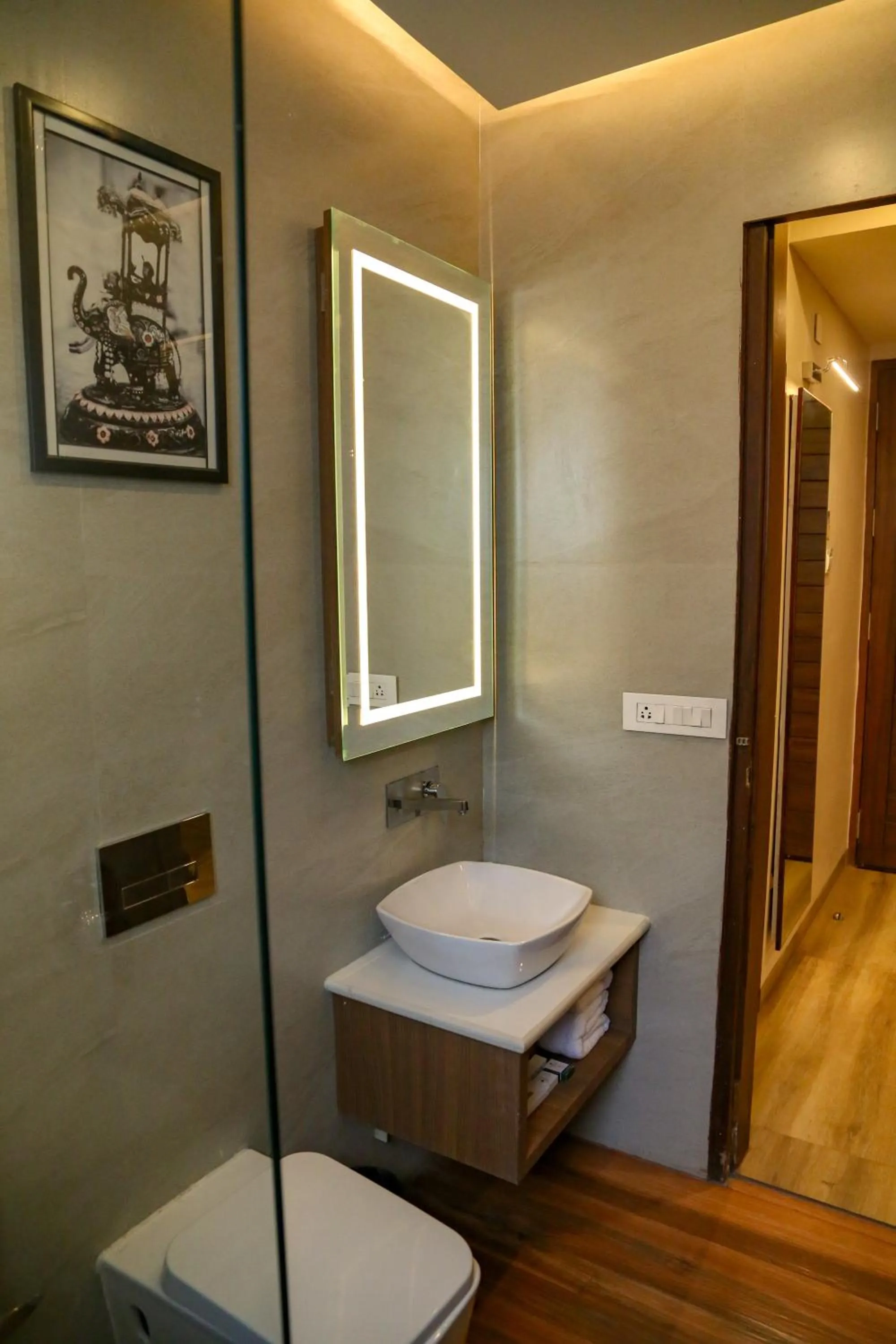 Toilet in Four Leaf Hotel - Sapphire Blue, Varanasi