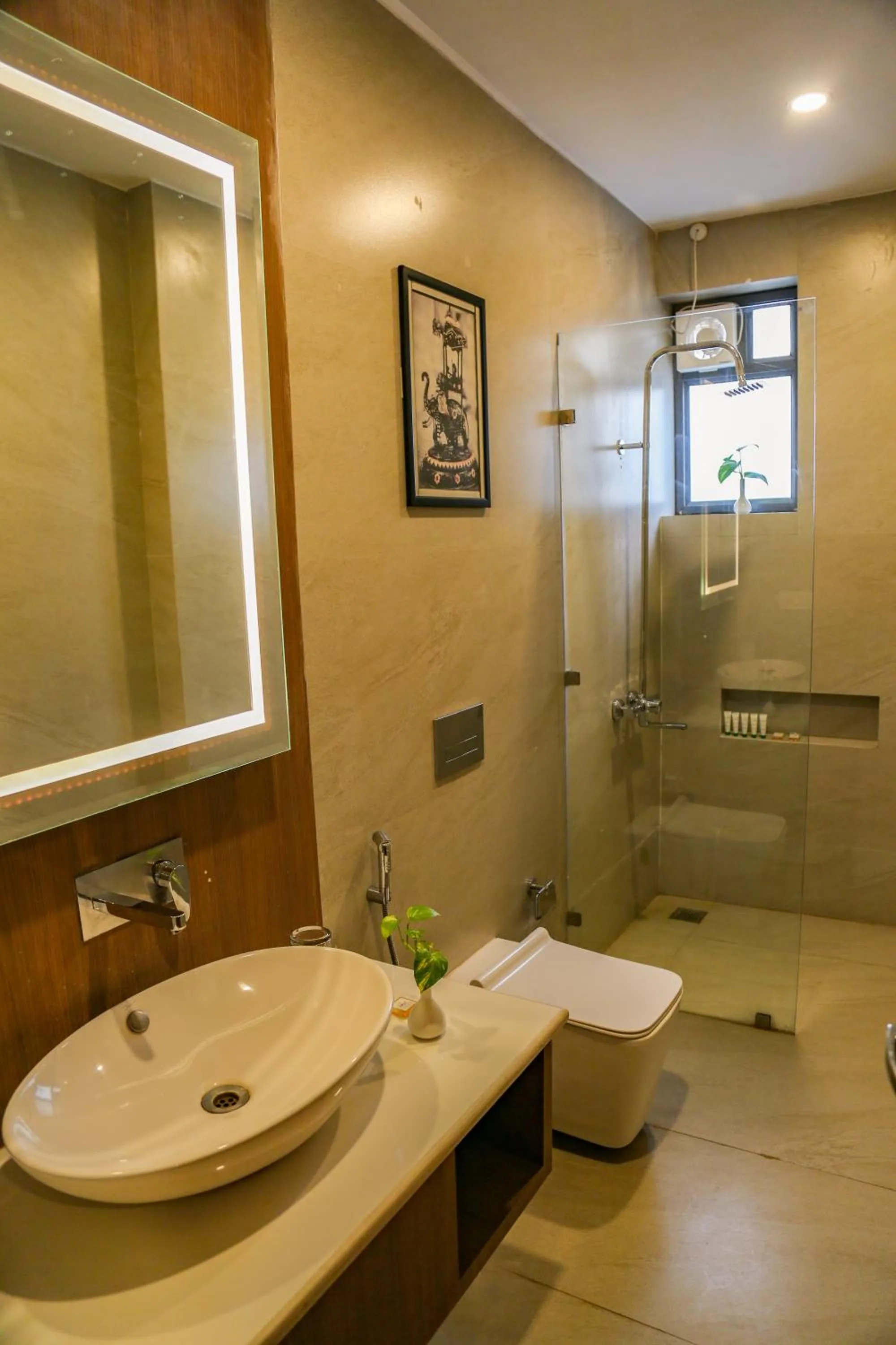 Bathroom in Four Leaf Hotel - Sapphire Blue, Varanasi