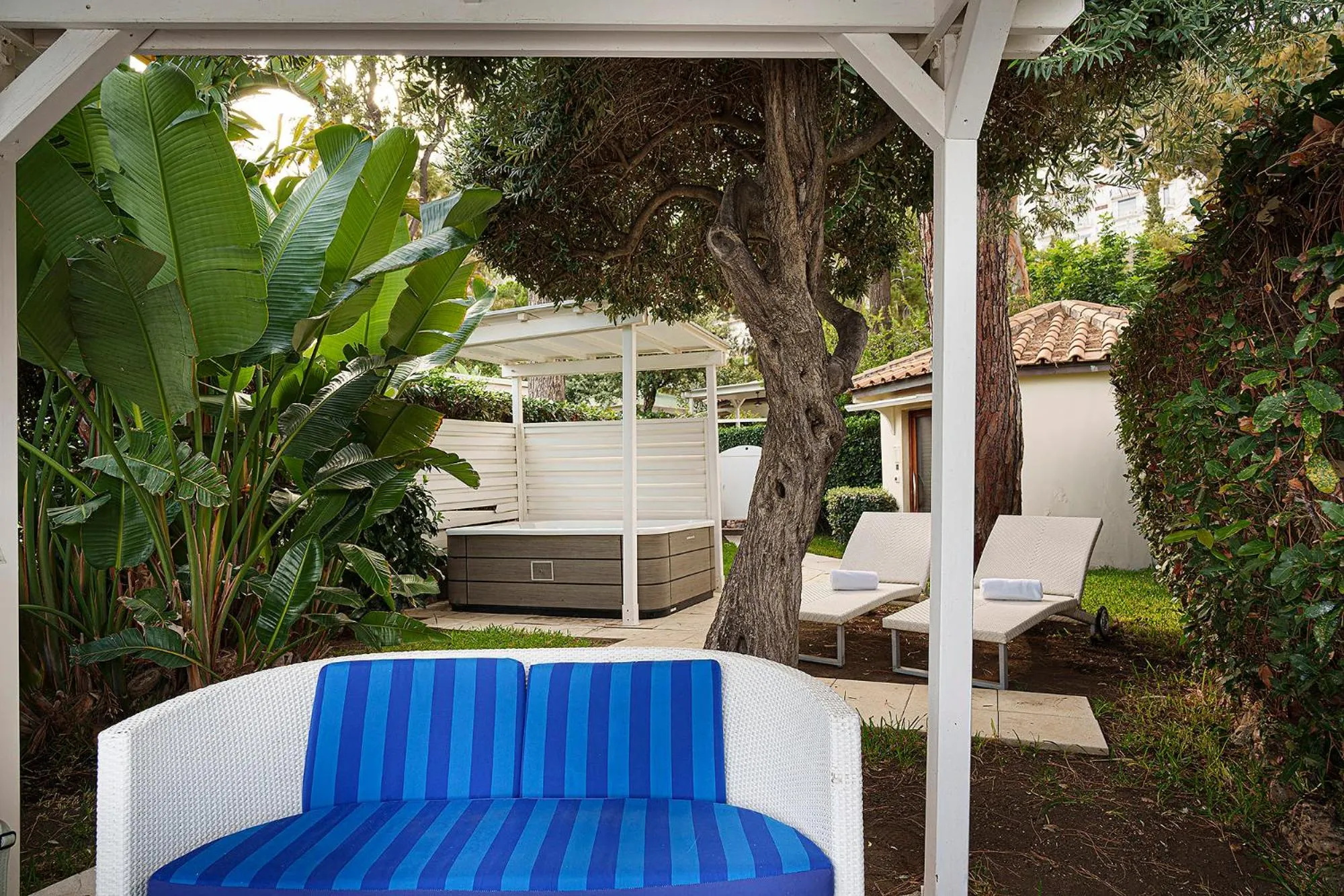 Hot Tub in La Plage Resort