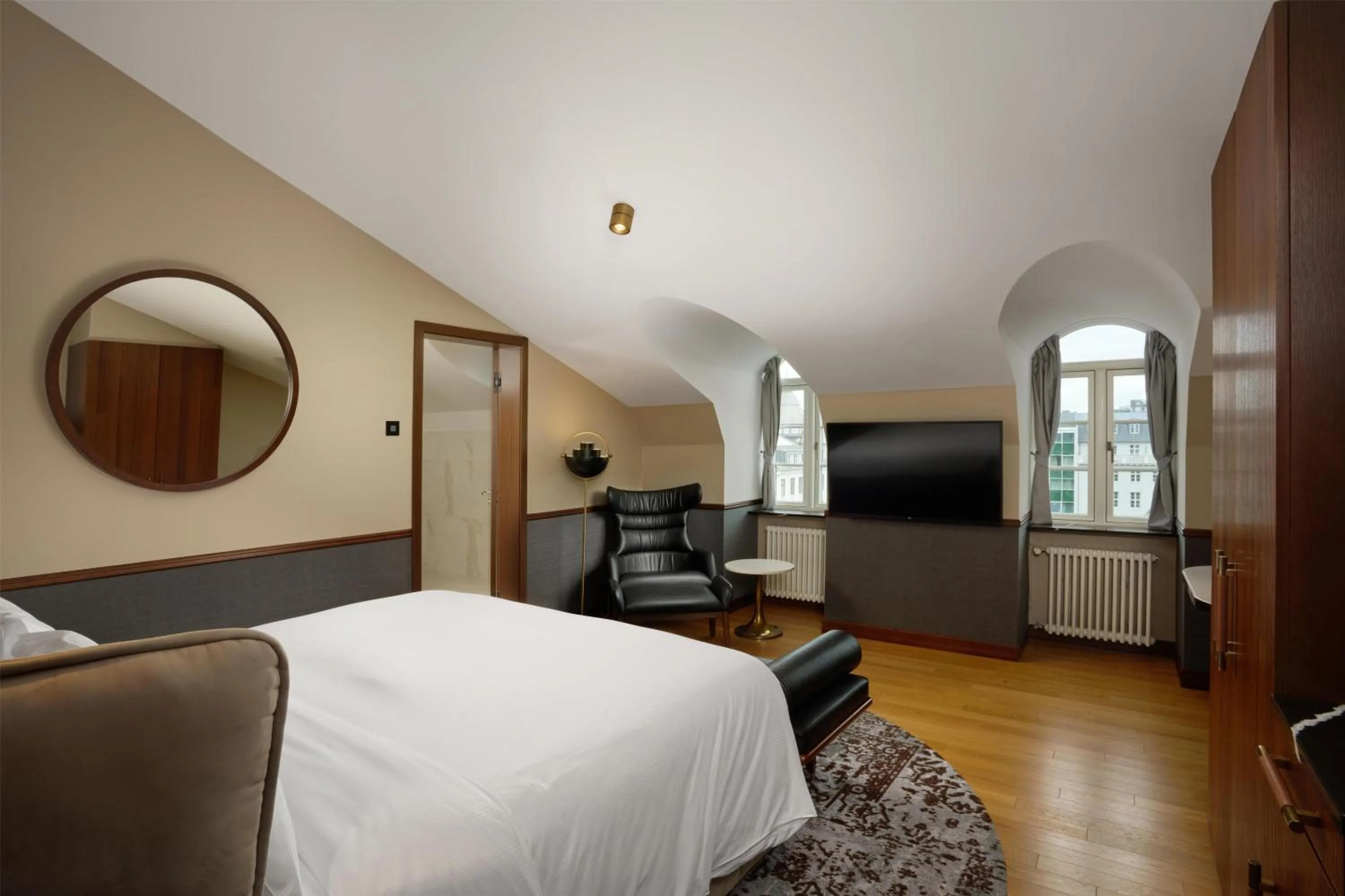 Bed in Iceland Parliament Hotel, Curio Collection By Hilton