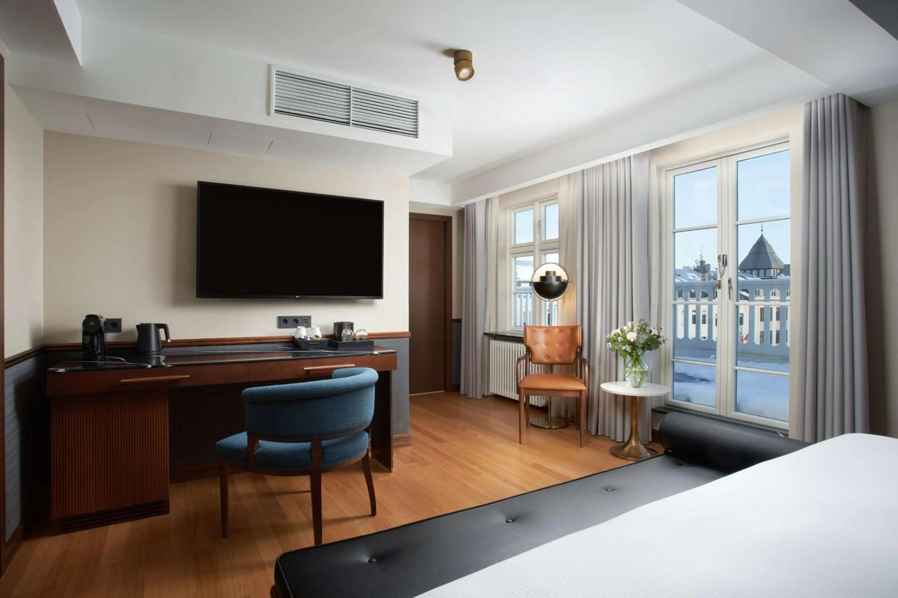 Bedroom, Bed in Iceland Parliament Hotel, Curio Collection By Hilton