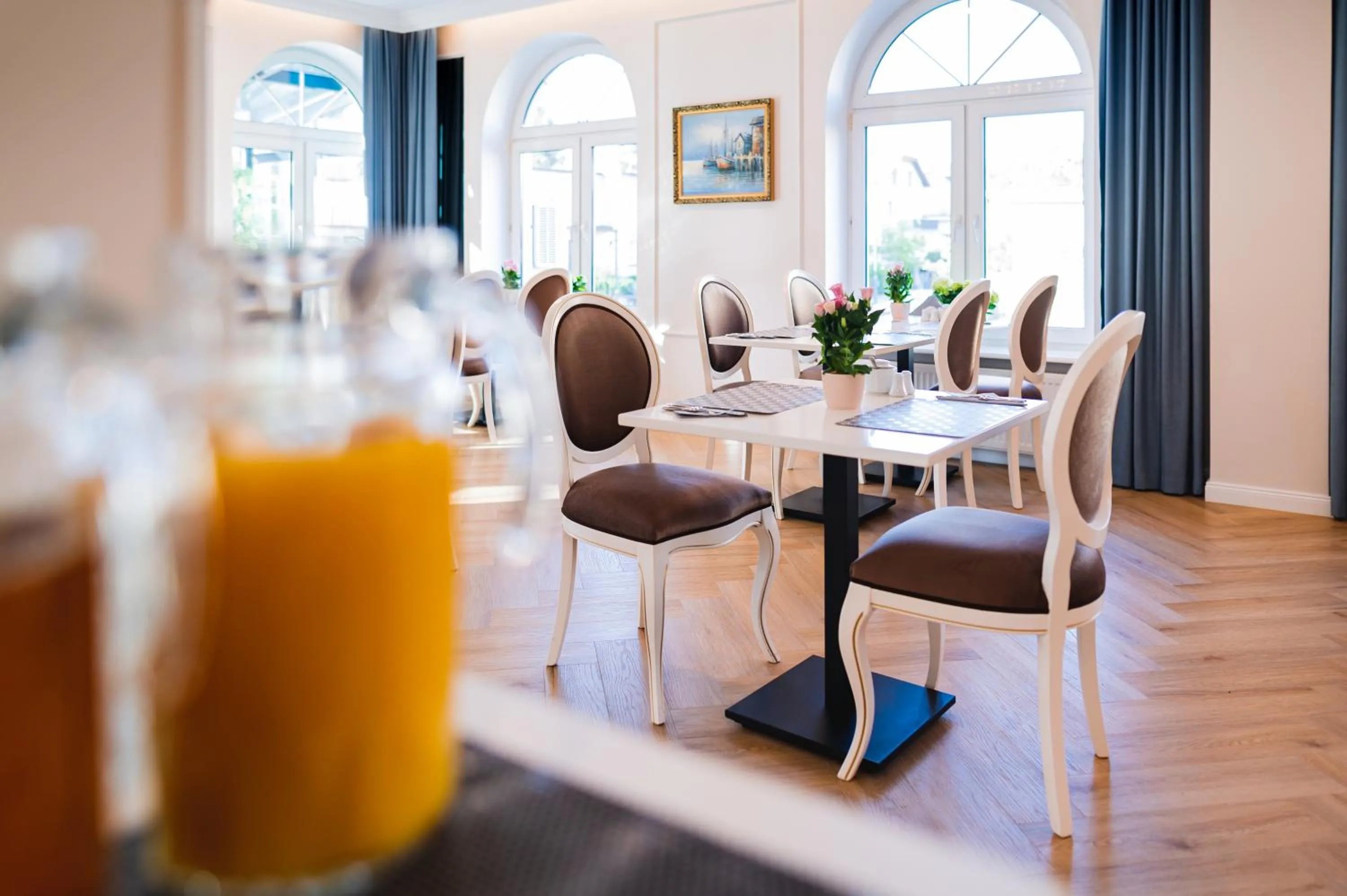Restaurant/places to eat in Moris Boutique Beach Hotel