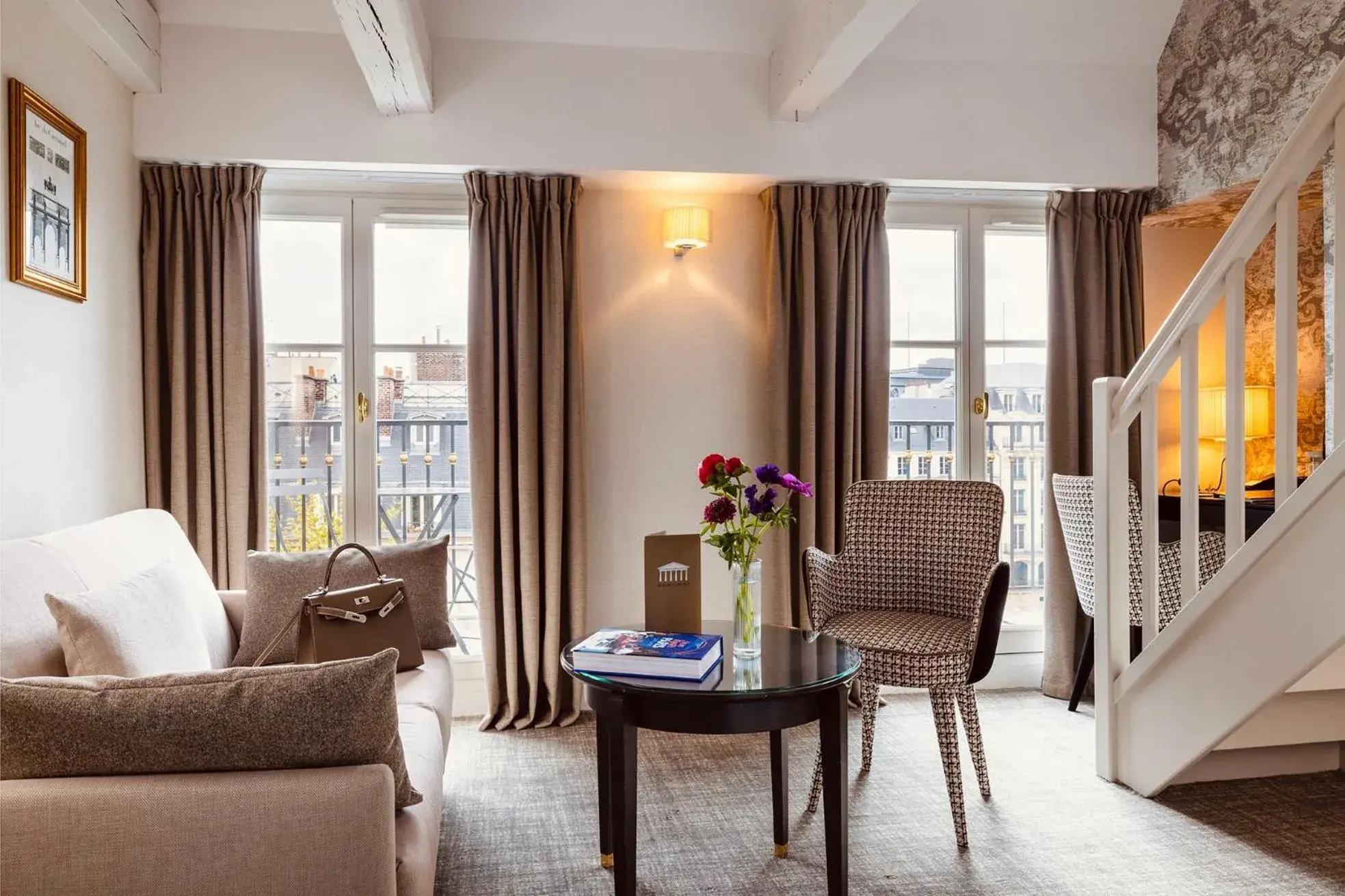 Duplex room with terrace in Hôtel Madeleine Plaza Duplex room with terrace in Hôtel Madeleine Plaza
