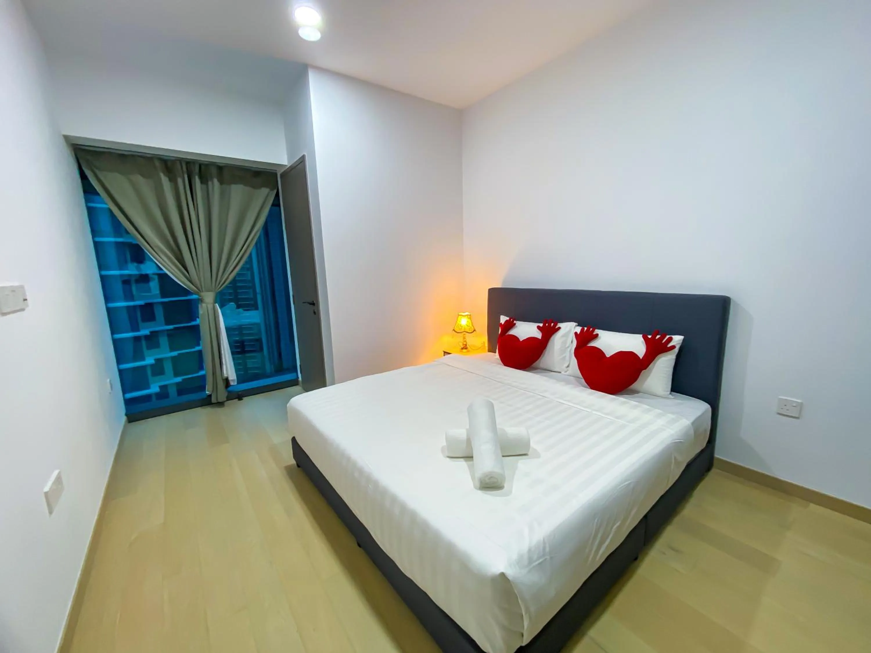 Bedroom, Bed in Eaton Residence KLCC